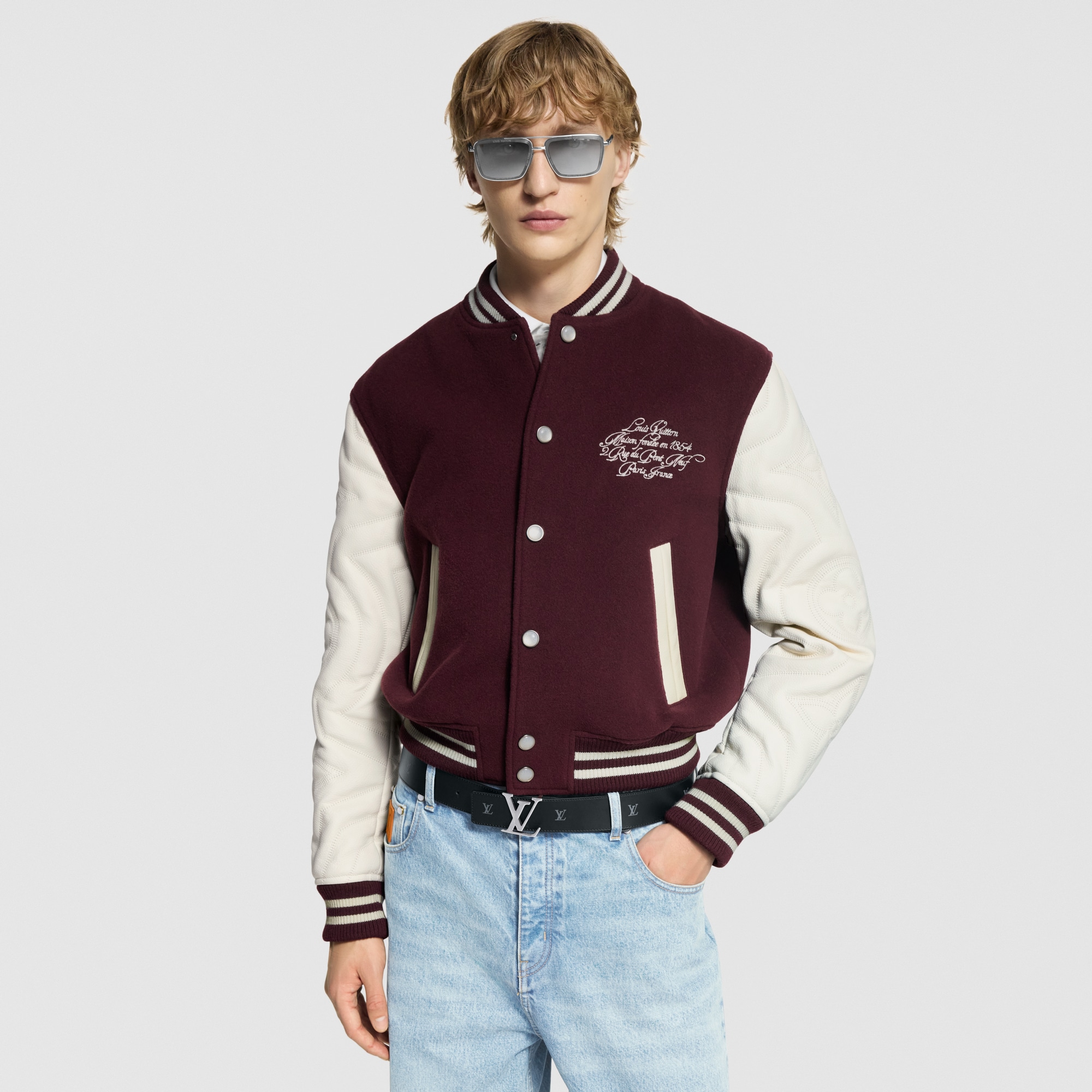  액세서리 벨트 LV 이니셜 블라종 (LV Initiales Blason) 40mm 리버서블 벨트 | 루이비통 공식 온라인 스토어® (크게 보기)