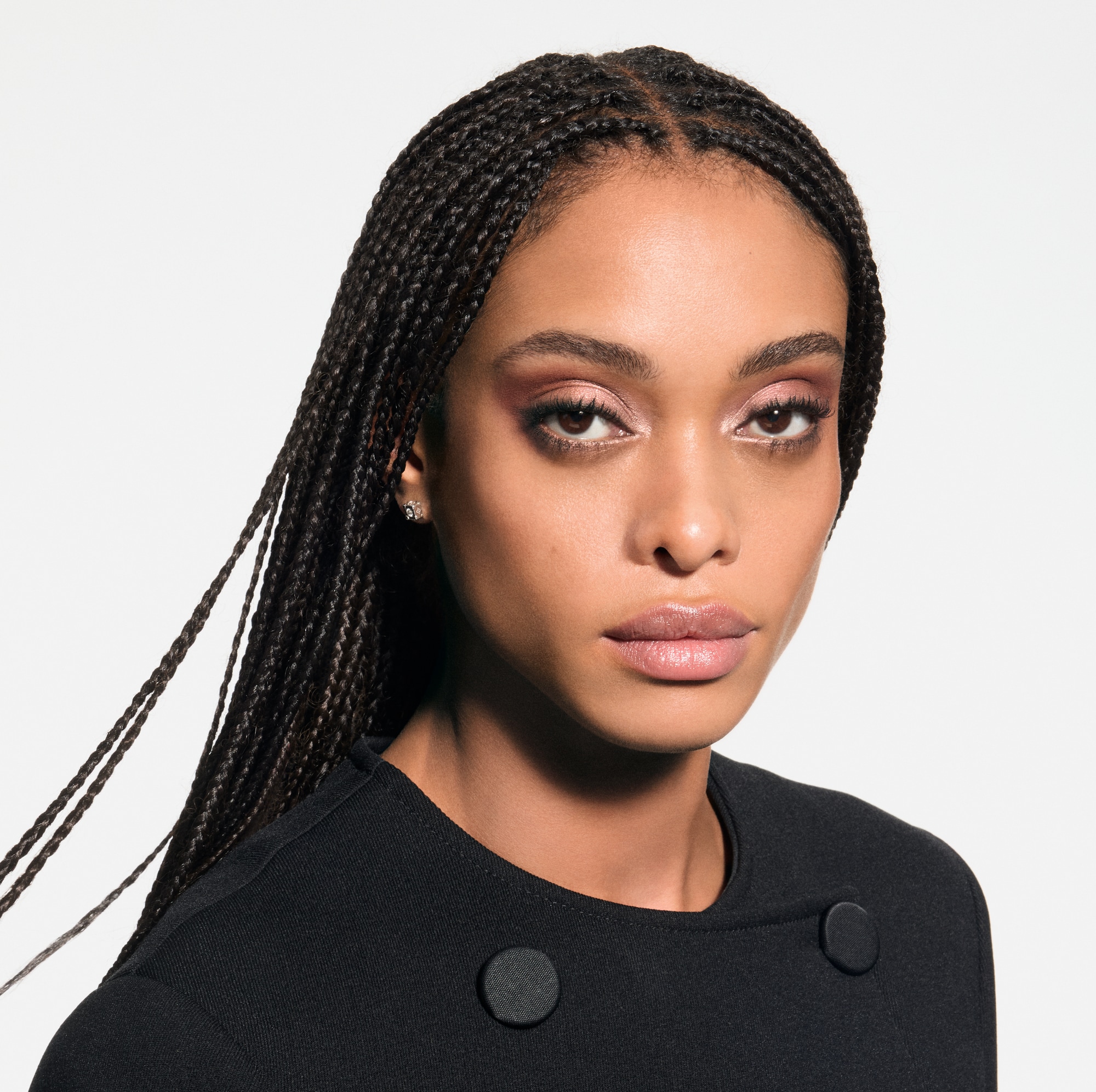  아이 } LV 옴브르 - 아이섀도우 팔레트 리필 | 루이비통 공식 온라인 스토어® (크게 보기)