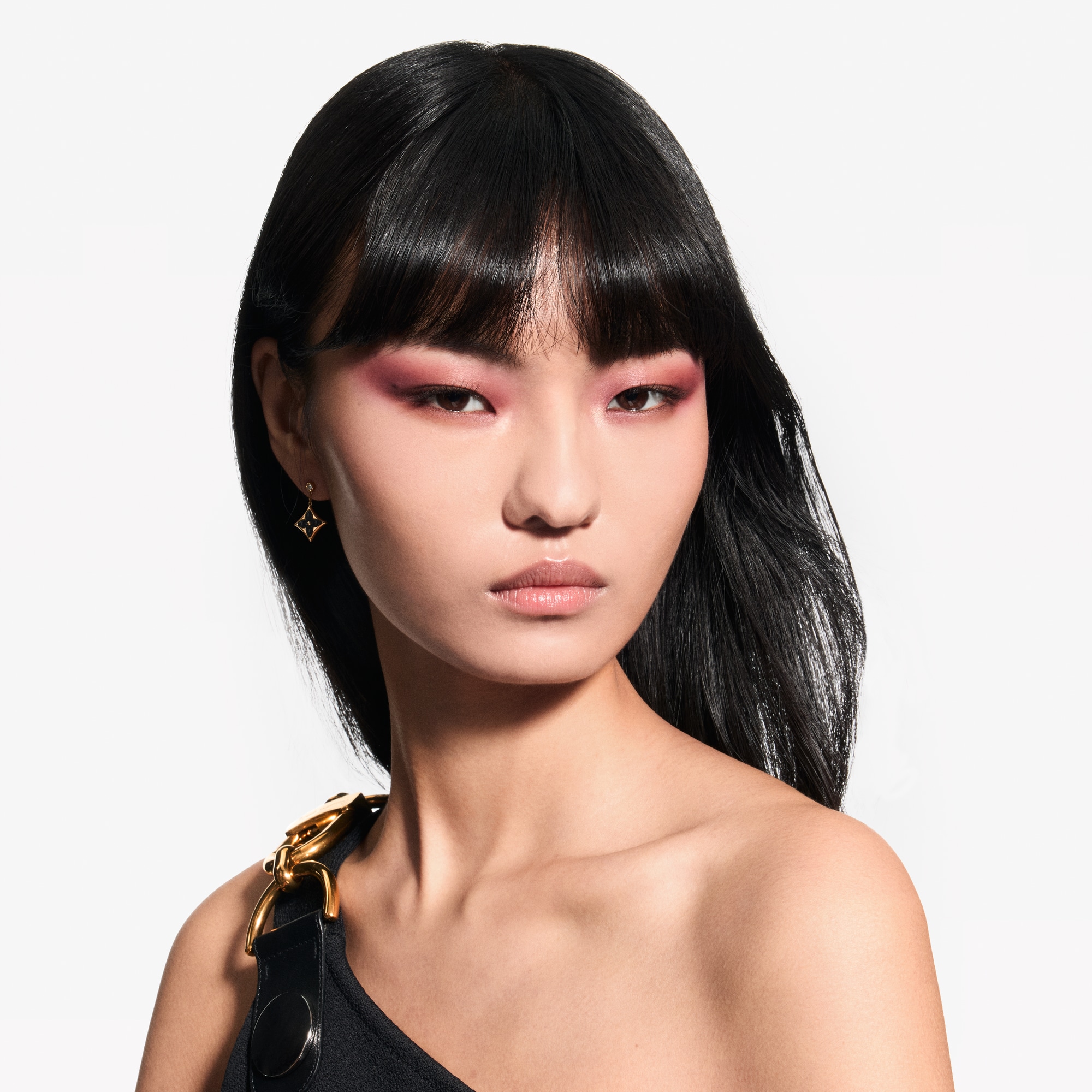  아이 } LV 옴브르 - 아이섀도우 팔레트 리필 | 루이비통 공식 온라인 스토어® (크게 보기)