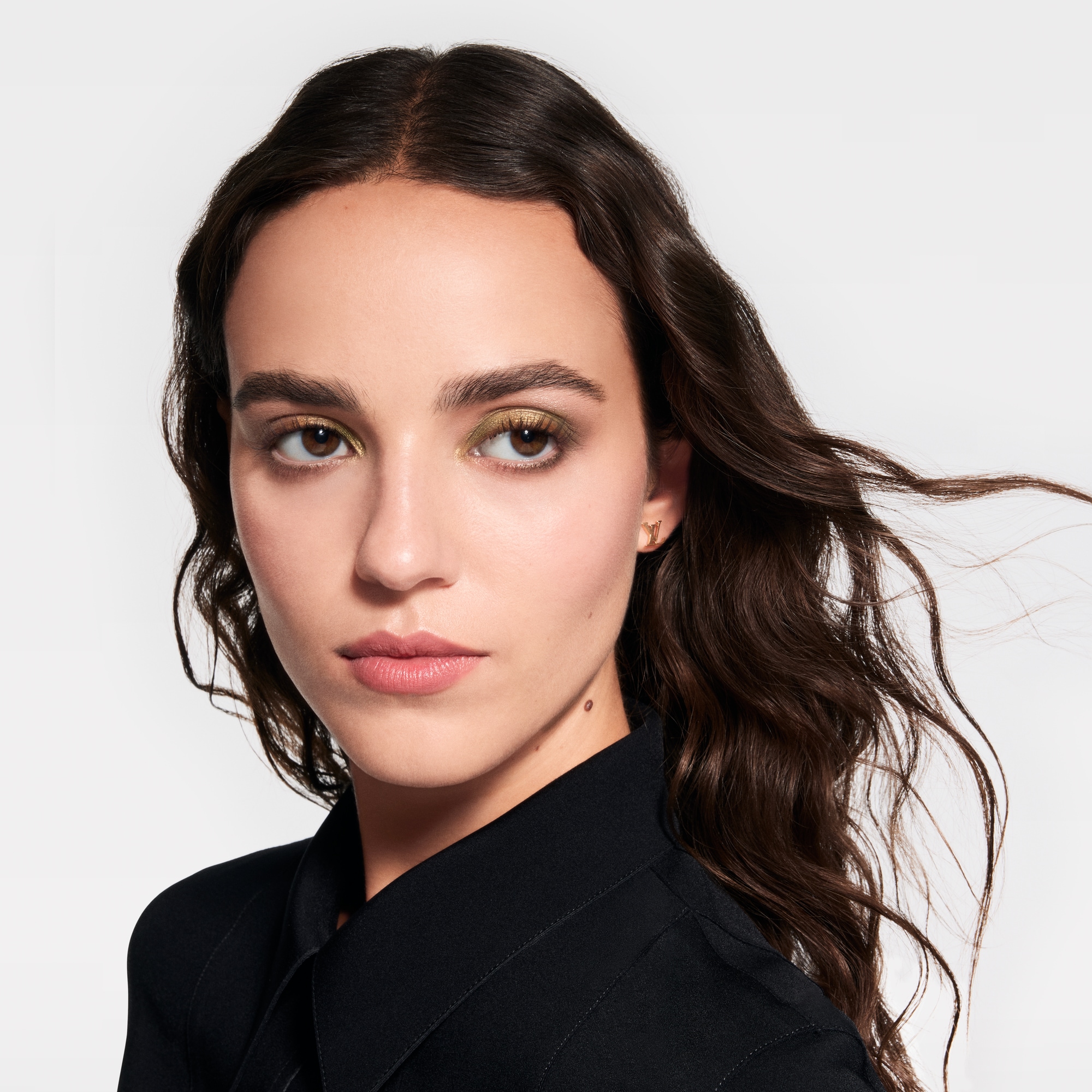  아이 } LV 옴브르 - 아이섀도우 팔레트 리필 | 루이비통 공식 온라인 스토어® (크게 보기)