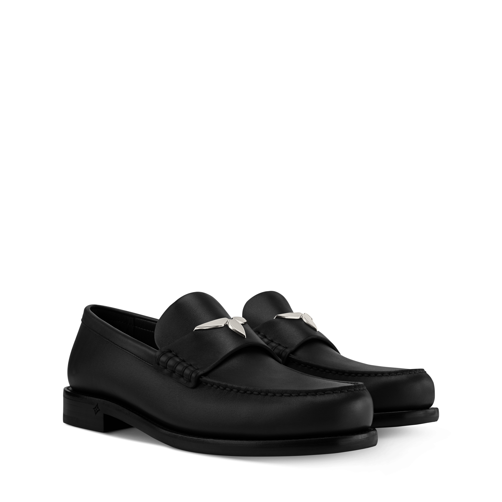  슈즈 로퍼 & 모카신 LV 옥스포드 로퍼 | 루이비통 공식 온라인 스토어® (크게 보기)