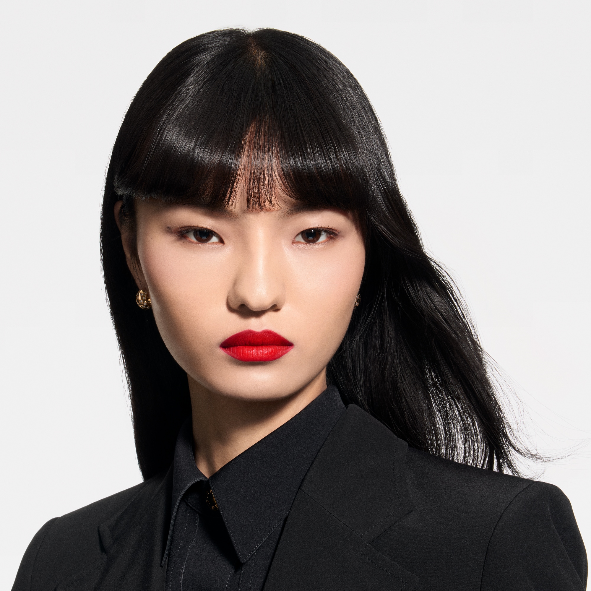  립 } LV 루즈 - 매트 립스틱 리필 | 루이비통 공식 온라인 스토어® (크게 보기)