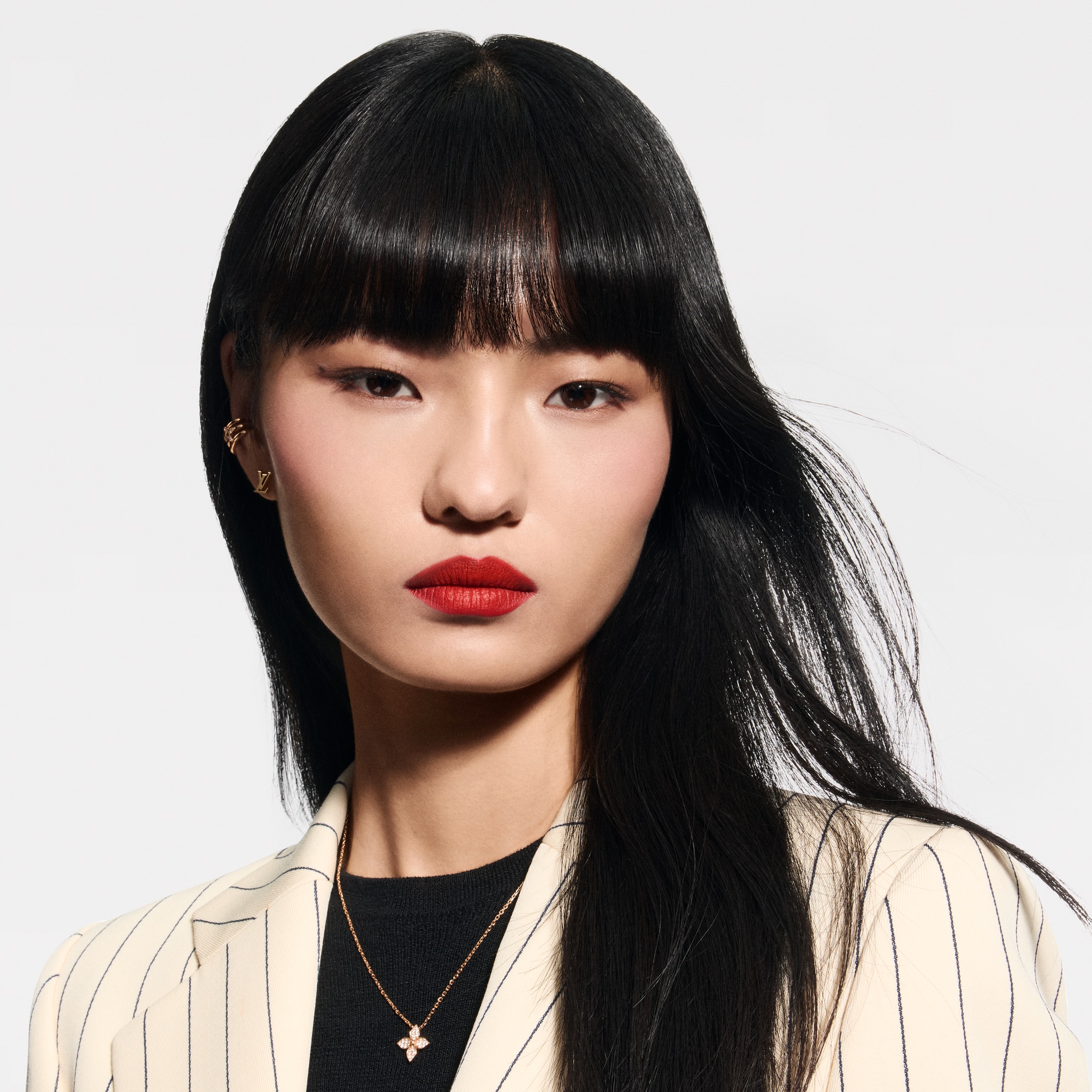  립 } LV 루즈 - 매트 립스틱 리필 | 루이비통 공식 온라인 스토어® (크게 보기)