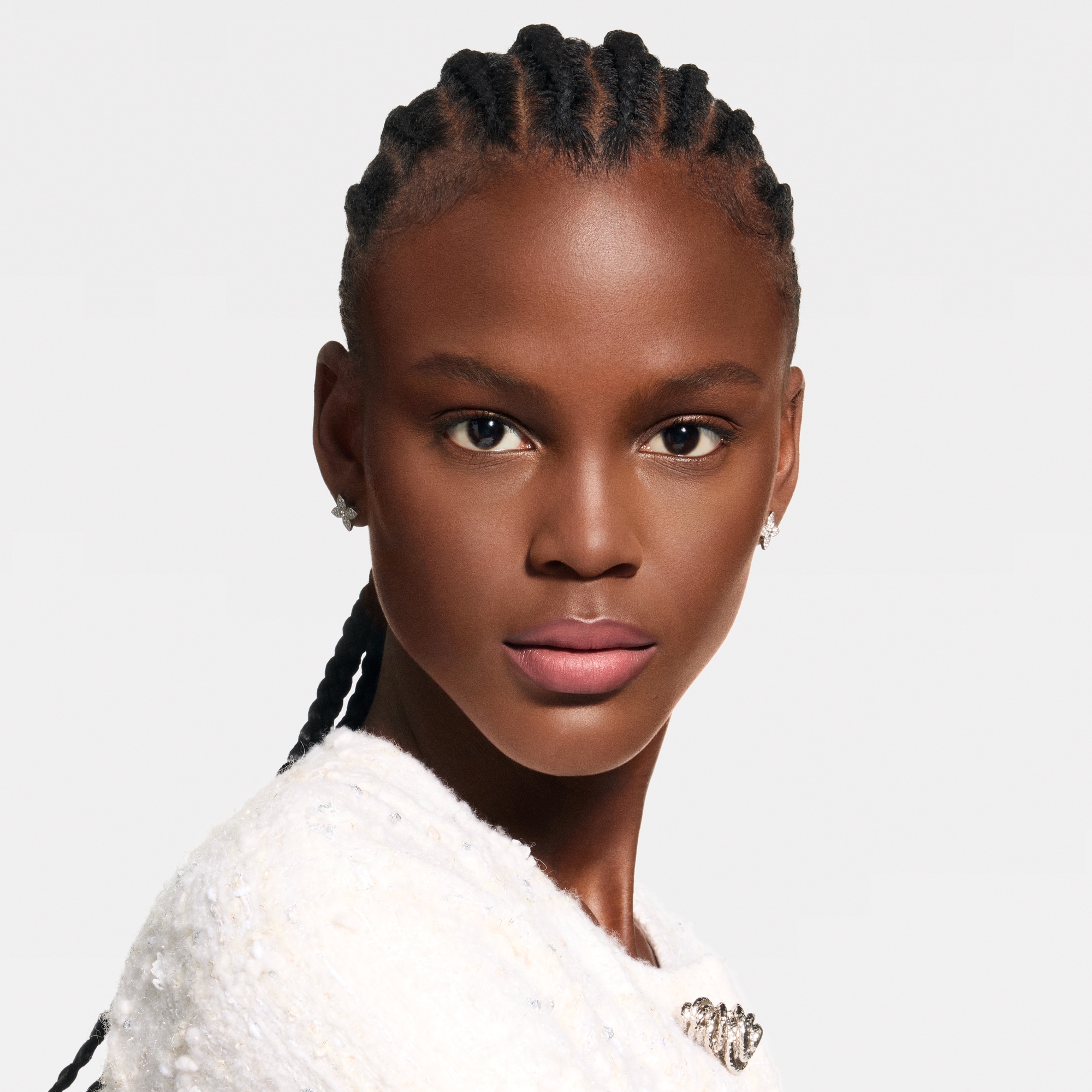  립 } LV 루즈 - 매트 립스틱 리필 | 루이비통 공식 온라인 스토어® (크게 보기)