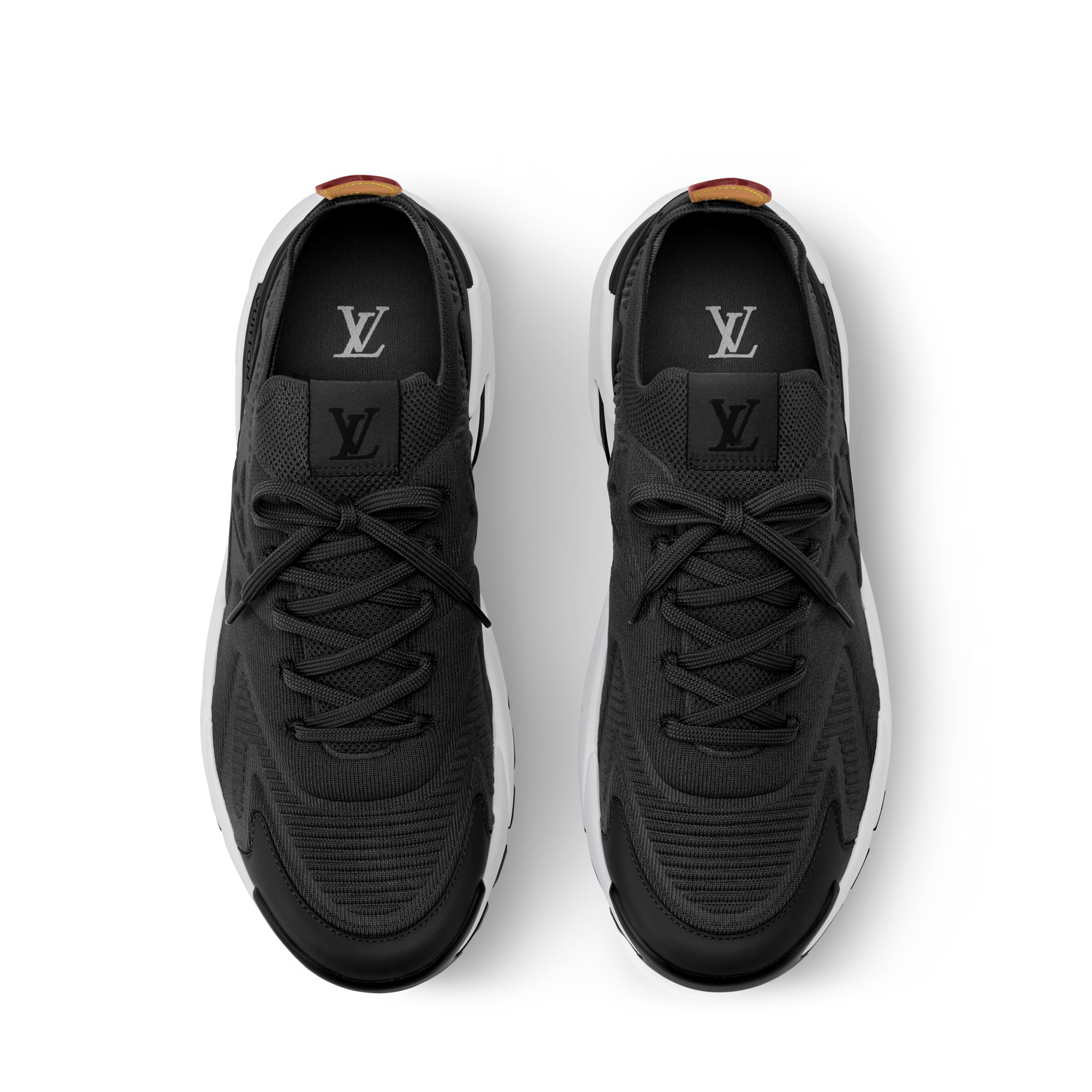  슈즈 스니커즈 LV 러너 태틱 스니커즈 | 루이비통 공식 온라인 스토어® (크게 보기)