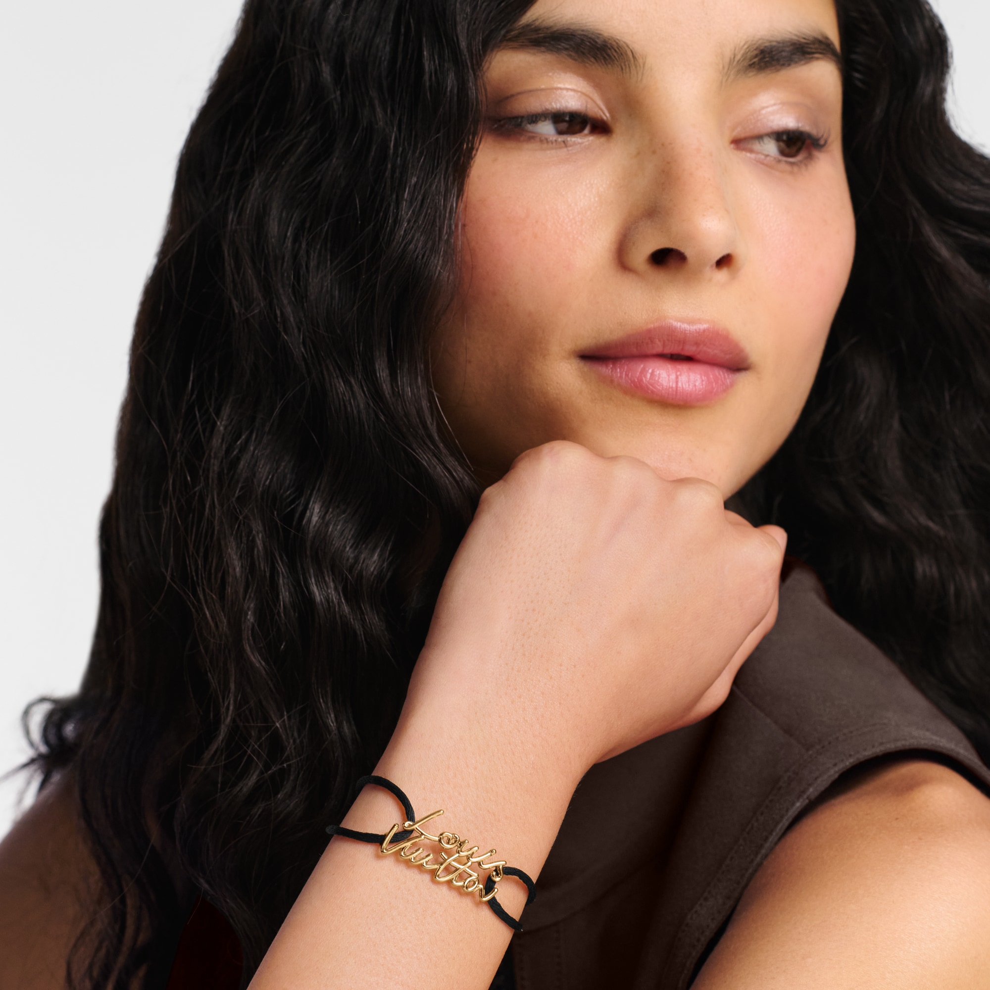  패션 주얼리 팔찌 LV 스크립트 팔찌 | 루이비통 공식 온라인 스토어® (크게 보기)