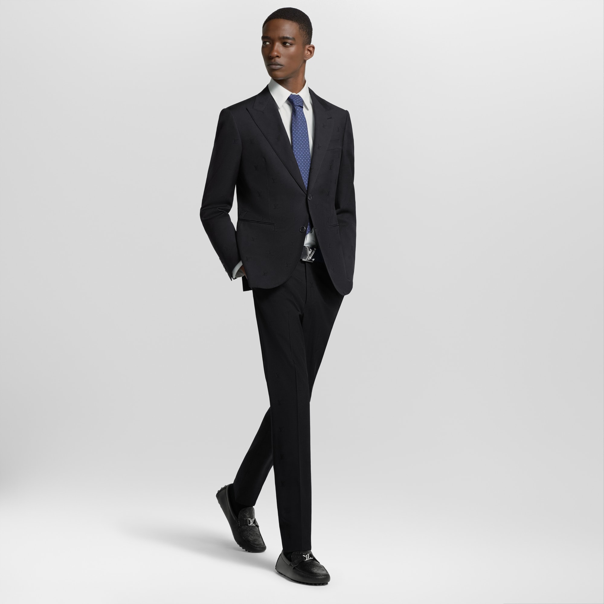  슈즈 로퍼 & 모카신 LV 실버스톤 모카신 | 루이비통 공식 온라인 스토어® (크게 보기)