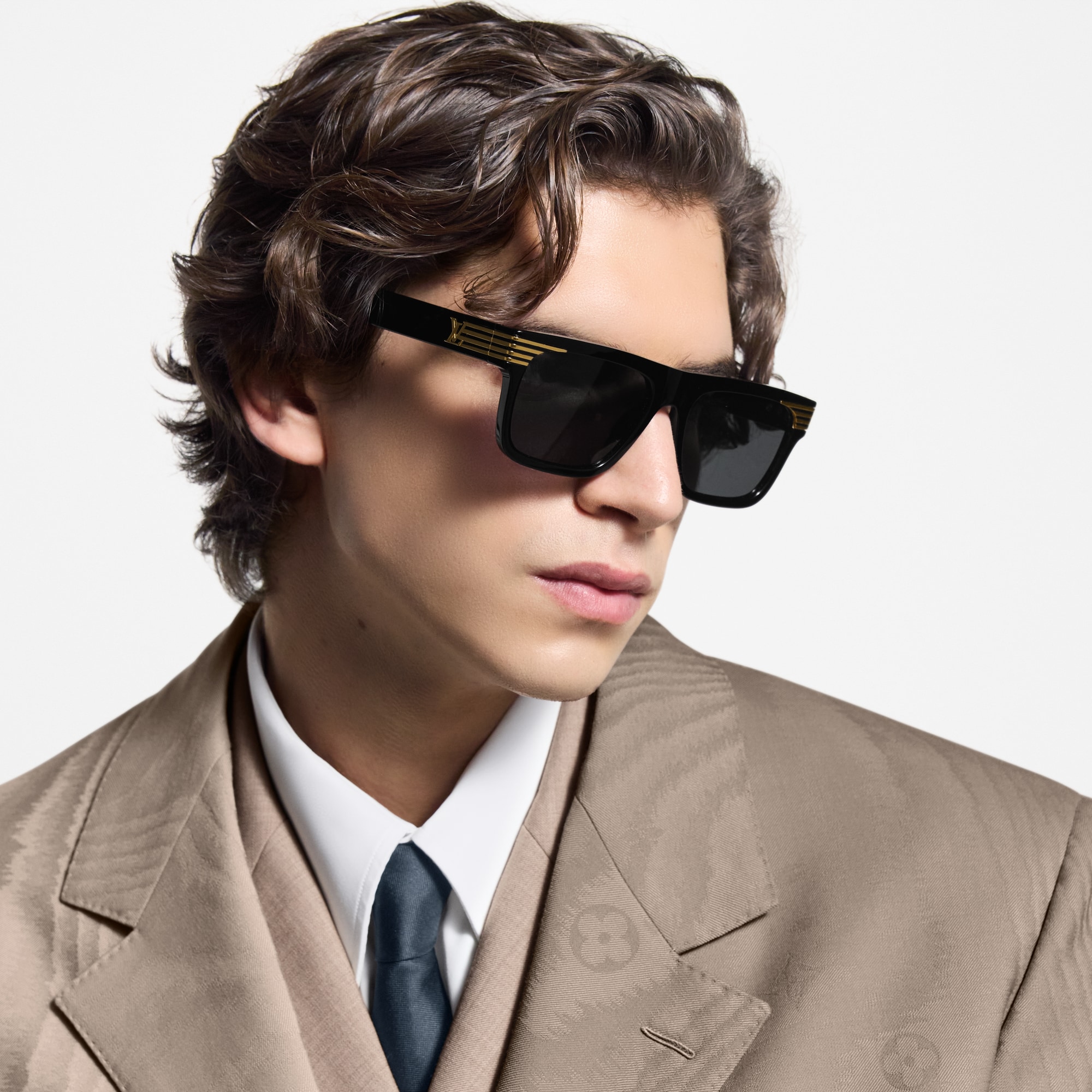 S00 액세서리 선글라스 LV 슬라이드 (LV Slide) 스퀘어 선글라스 | 루이비통 공식 온라인 스토어® (크게 보기)