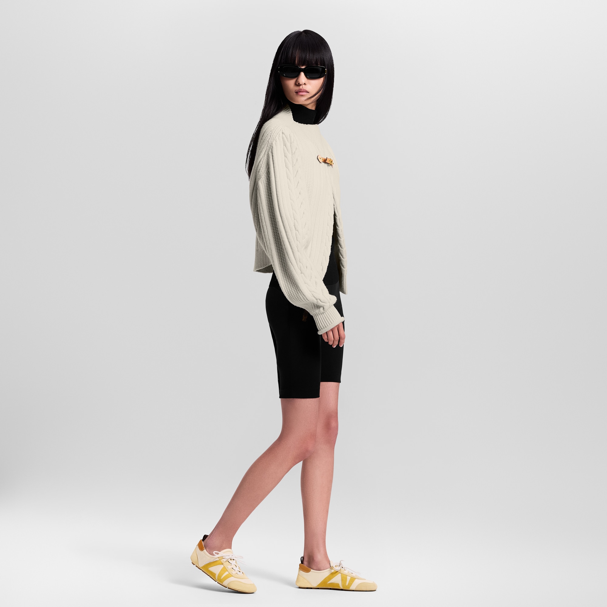  슈즈 스니커즈 LV 스니커리나 | 루이비통 공식 온라인 스토어® (크게 보기)