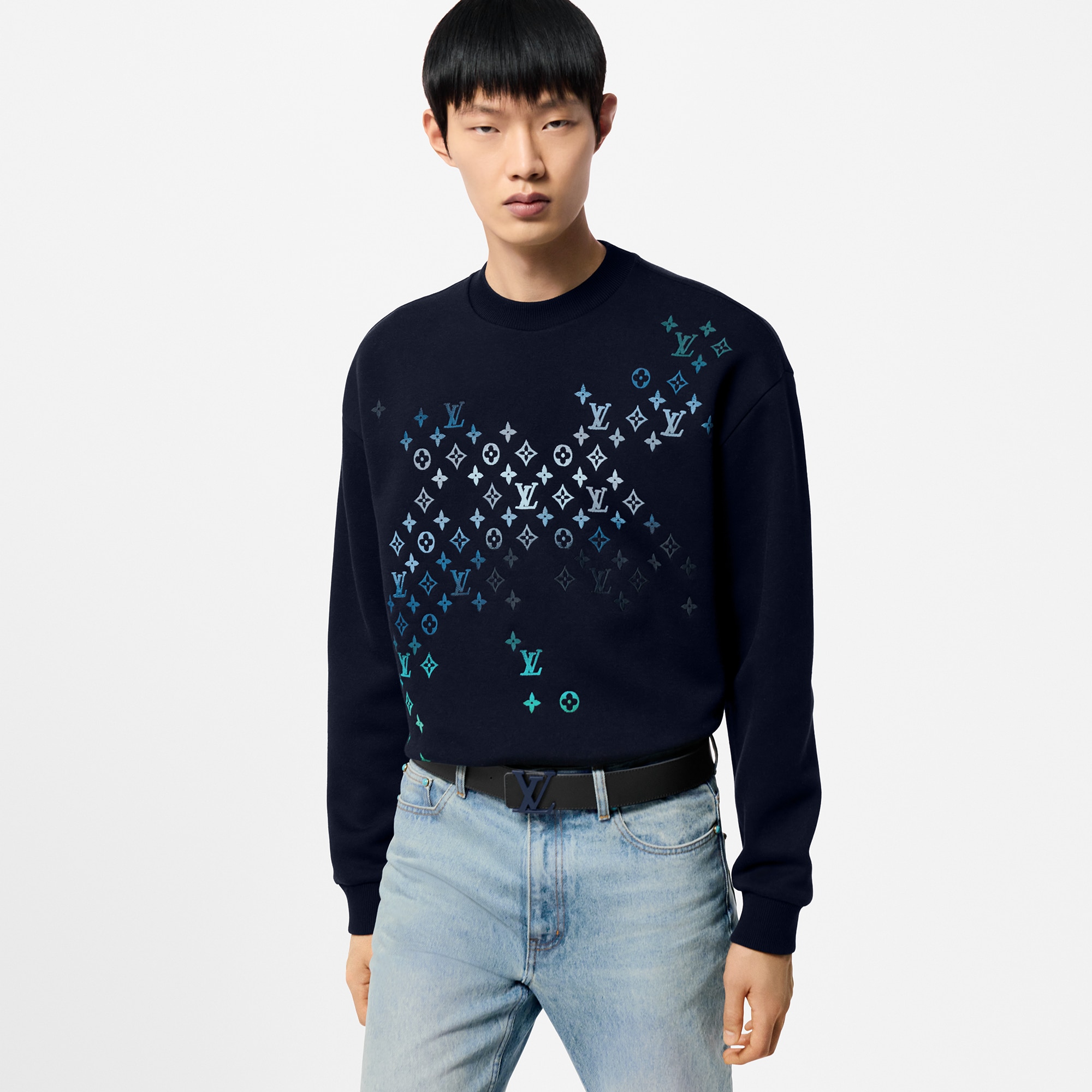 토뤼옹 액세서리 벨트 LV 토뤼옹 (LV Taurillon) 40mm 리버서블 벨트 | 루이비통 공식 온라인 스토어® (크게 보기)