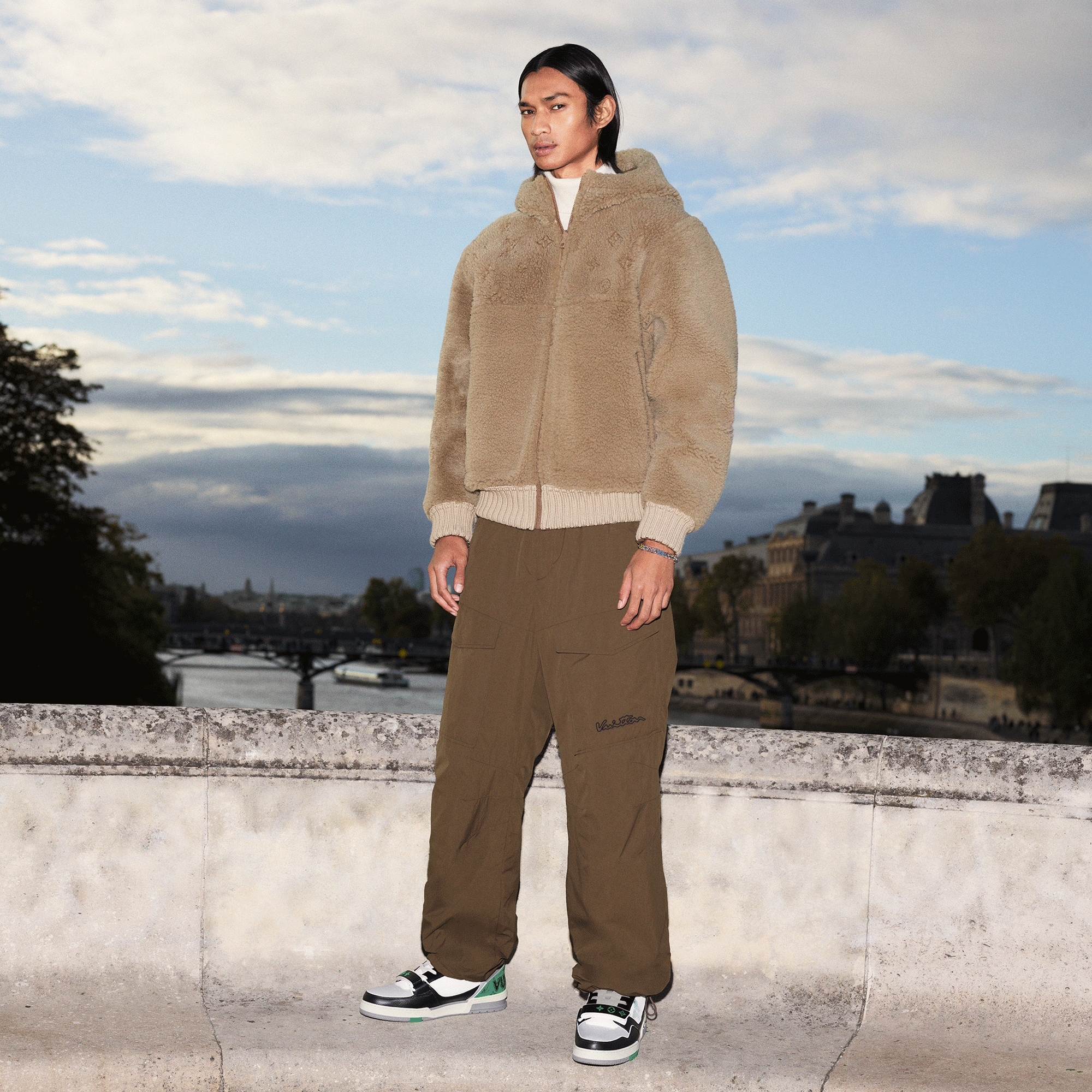  슈즈 스니커즈 LV 트레이너 스니커즈 (그린 - 온라인 한정 판매) | 루이비통 공식 온라인 스토어® (크게 보기)