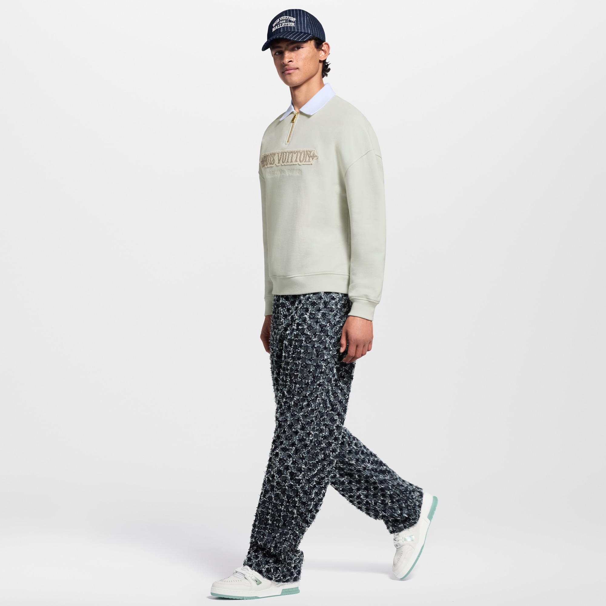  슈즈 스니커즈 LV 트레이너 스니커즈 | 루이비통 공식 온라인 스토어® (크게 보기)