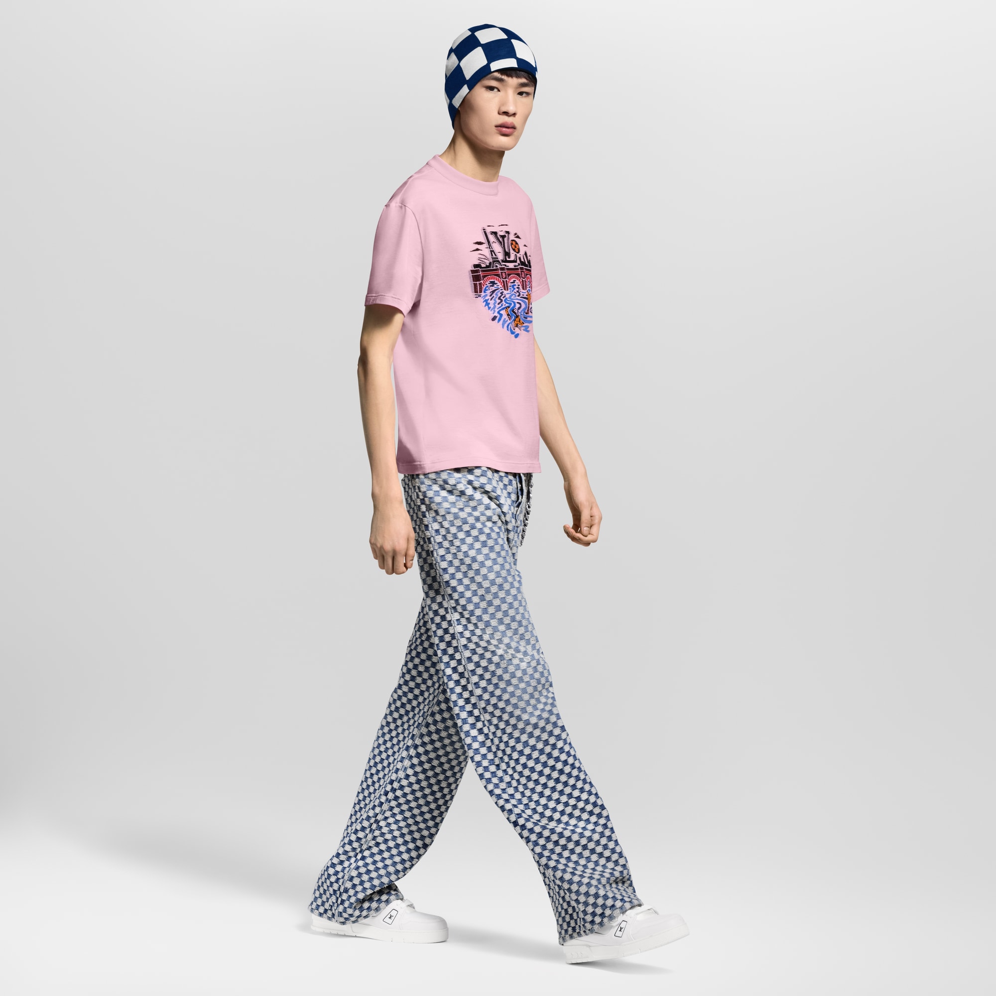  슈즈 스니커즈 LV 트레이너 스니커즈 | 루이비통 공식 온라인 스토어® (크게 보기)