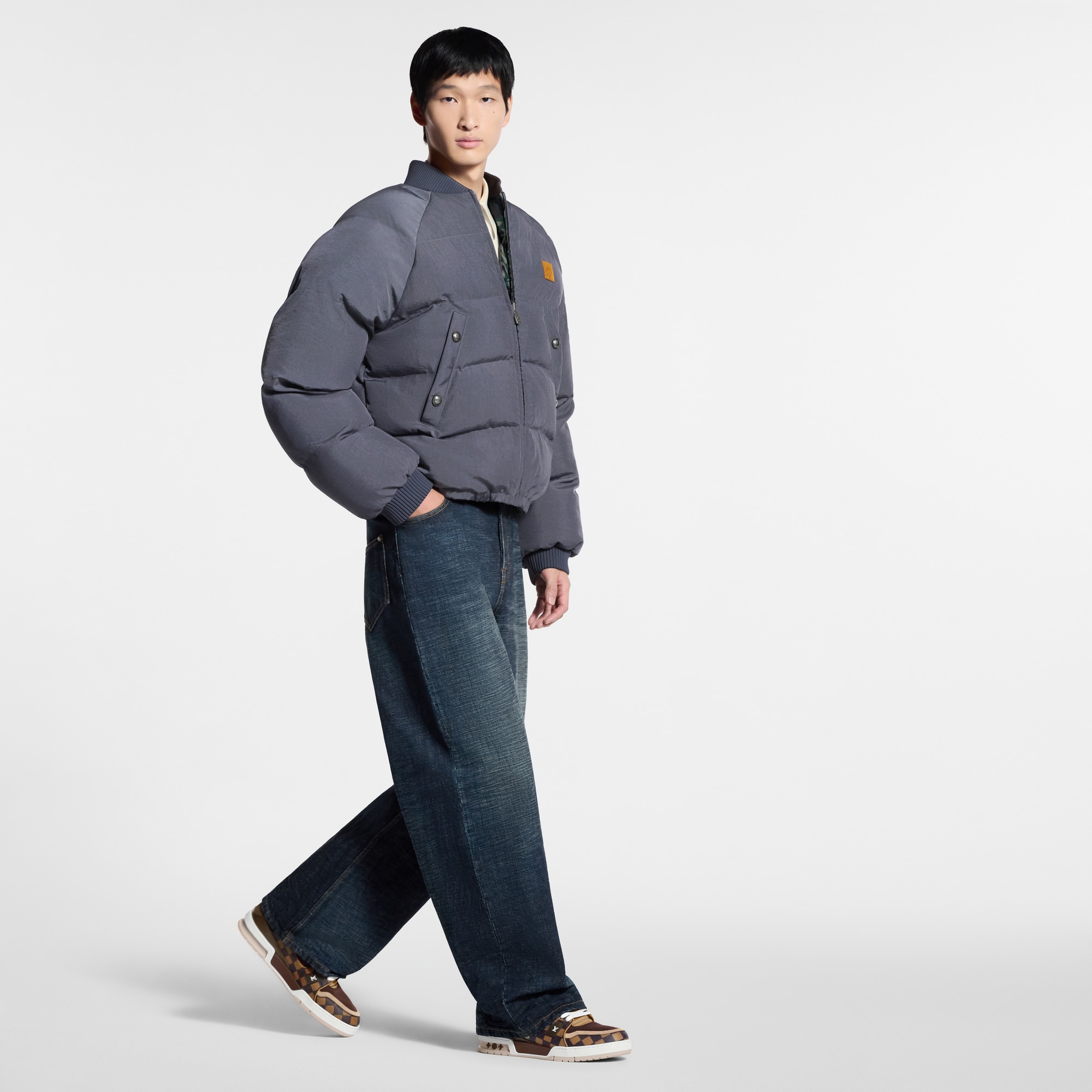  슈즈 스니커즈 LV 트레이너 스니커즈 | 루이비통 공식 온라인 스토어® (크게 보기)