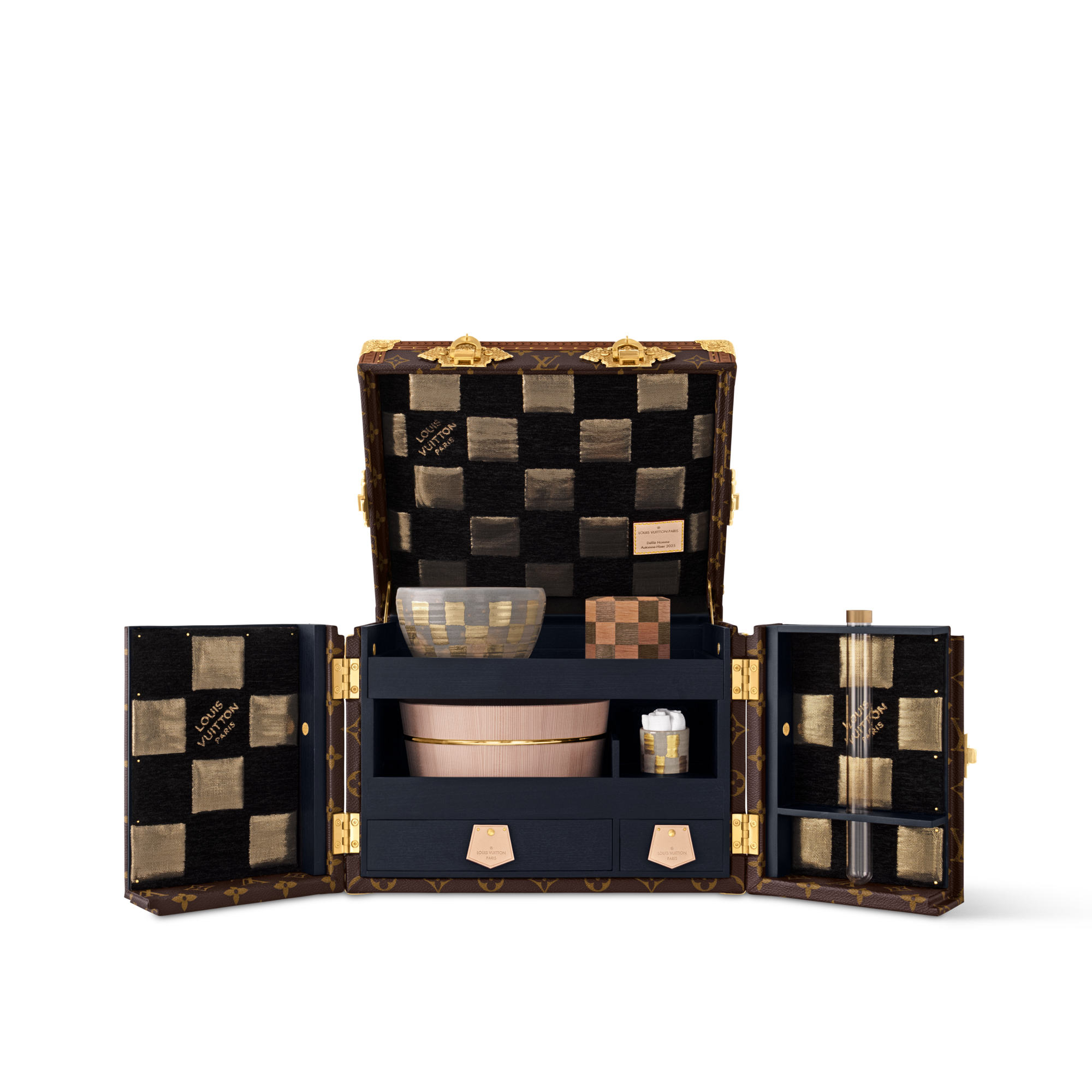 모노그램 트렁크 & 박스 개인 맞춤 트렁크 말 세리머니 맛차 | 루이비통 공식 온라인 스토어® (크게 보기)