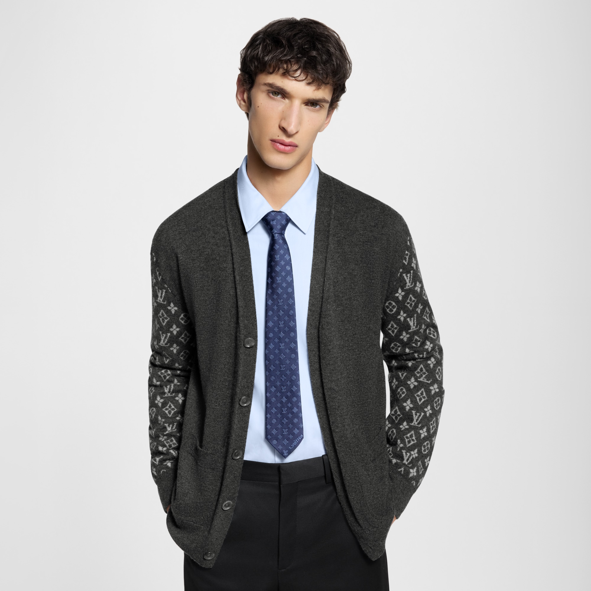 S00 액세서리 타이 & 포켓 스퀘어 모노그램 블래스트 (Monogram Blast) 타이 | 루이비통 공식 온라인 스토어® (크게 보기)