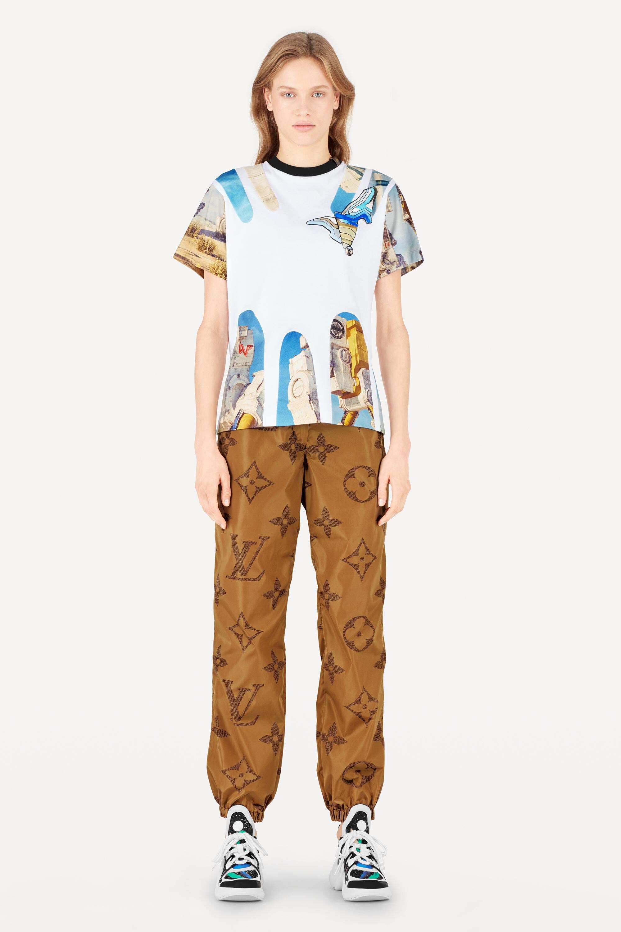  Discontinued Product Obs 2 모노그램 자이언트 프린트 조깅 팬츠 | 루이비통 공식 온라인 스토어® (크게 보기)