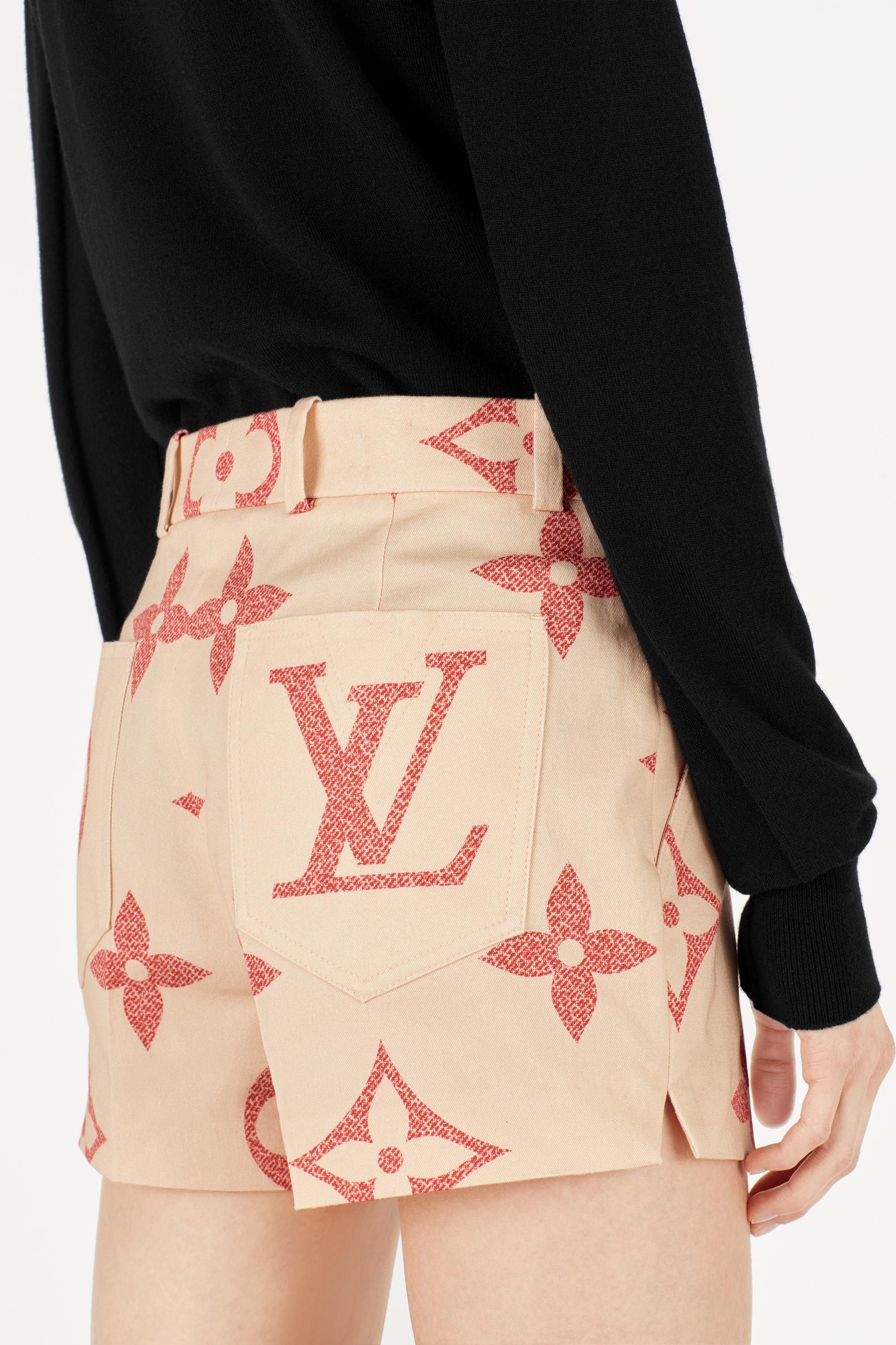  Discontinued Product Obs 2 모노그램 자이언트 프린트 쇼츠 | 루이비통 공식 온라인 스토어® (크게 보기)