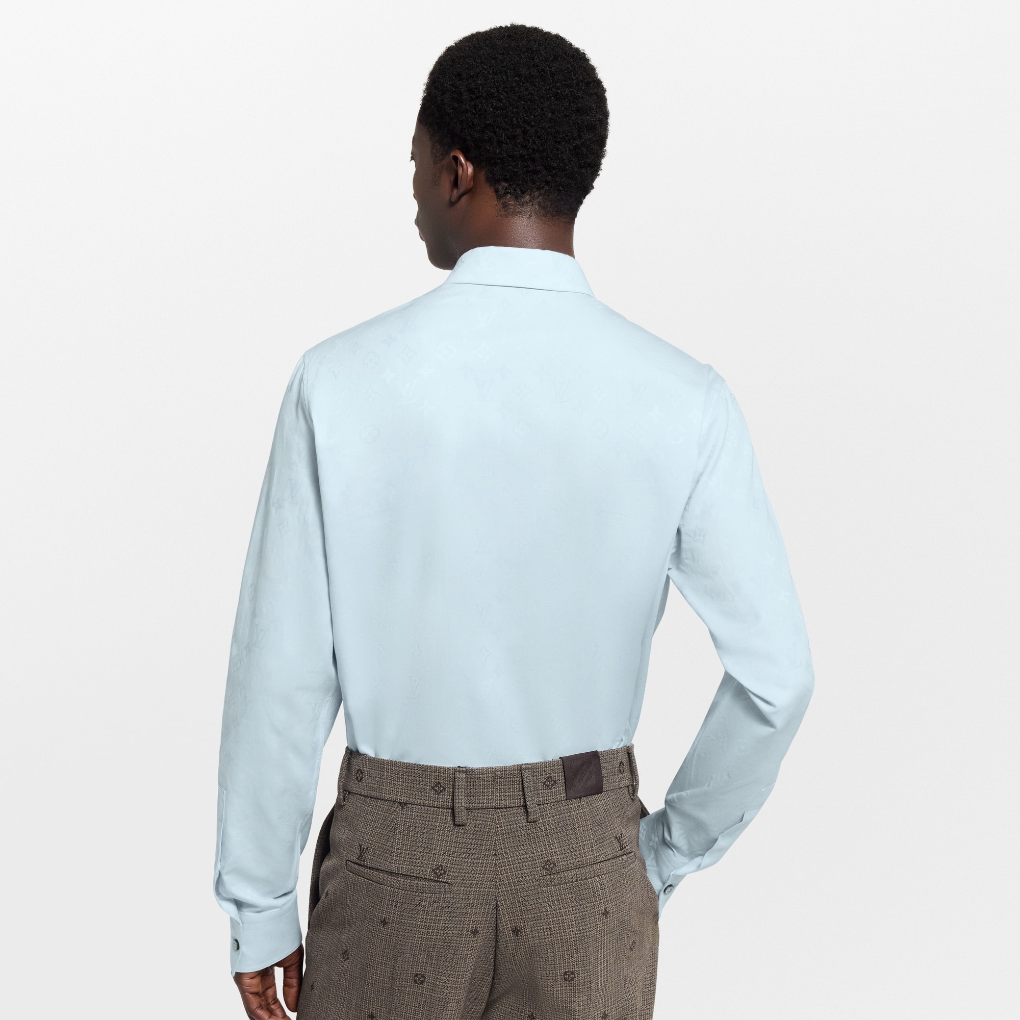  의류 셔츠 모노그램 롱 슬리브드 셔츠 | 루이비통 공식 온라인 스토어® (크게 보기)