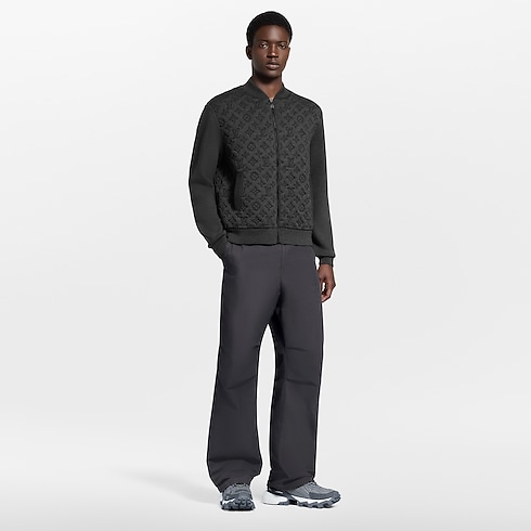 의류 의류 전체 보기 모노그램 패디드 보머 | 루이비통 공식 온라인 스토어® (크게 보기)