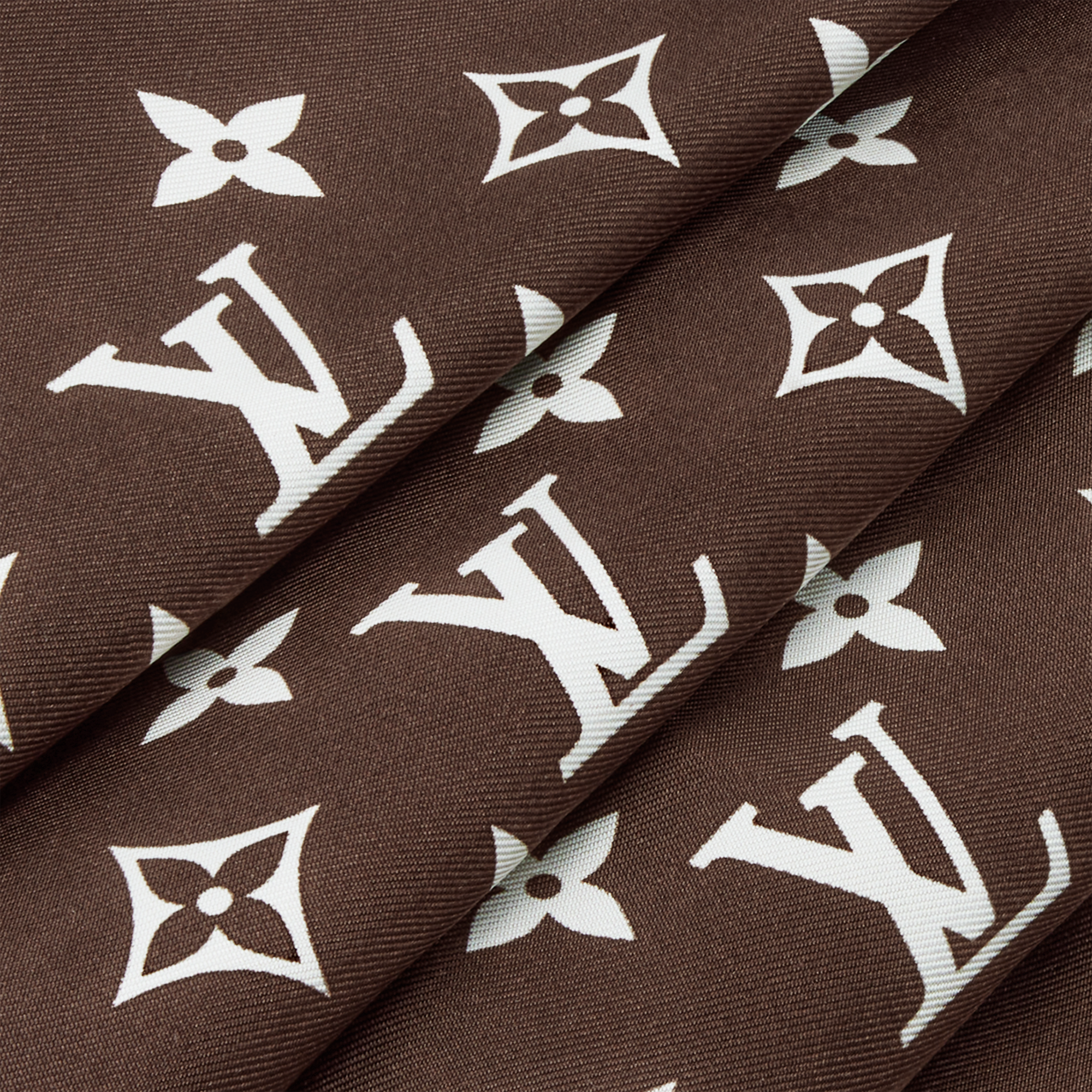 S00 액세서리 실크 스퀘어 & 방도 모노그램 실루엣 스퀘어 70 | 루이비통 공식 온라인 스토어® (크게 보기)