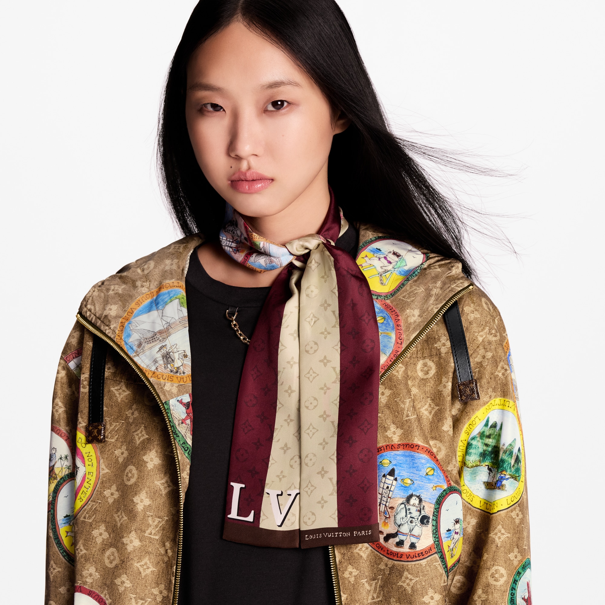 S00 액세서리 실크 스퀘어 & 방도 마이 LV 트렁크 방도 | 루이비통 공식 온라인 스토어® (크게 보기)