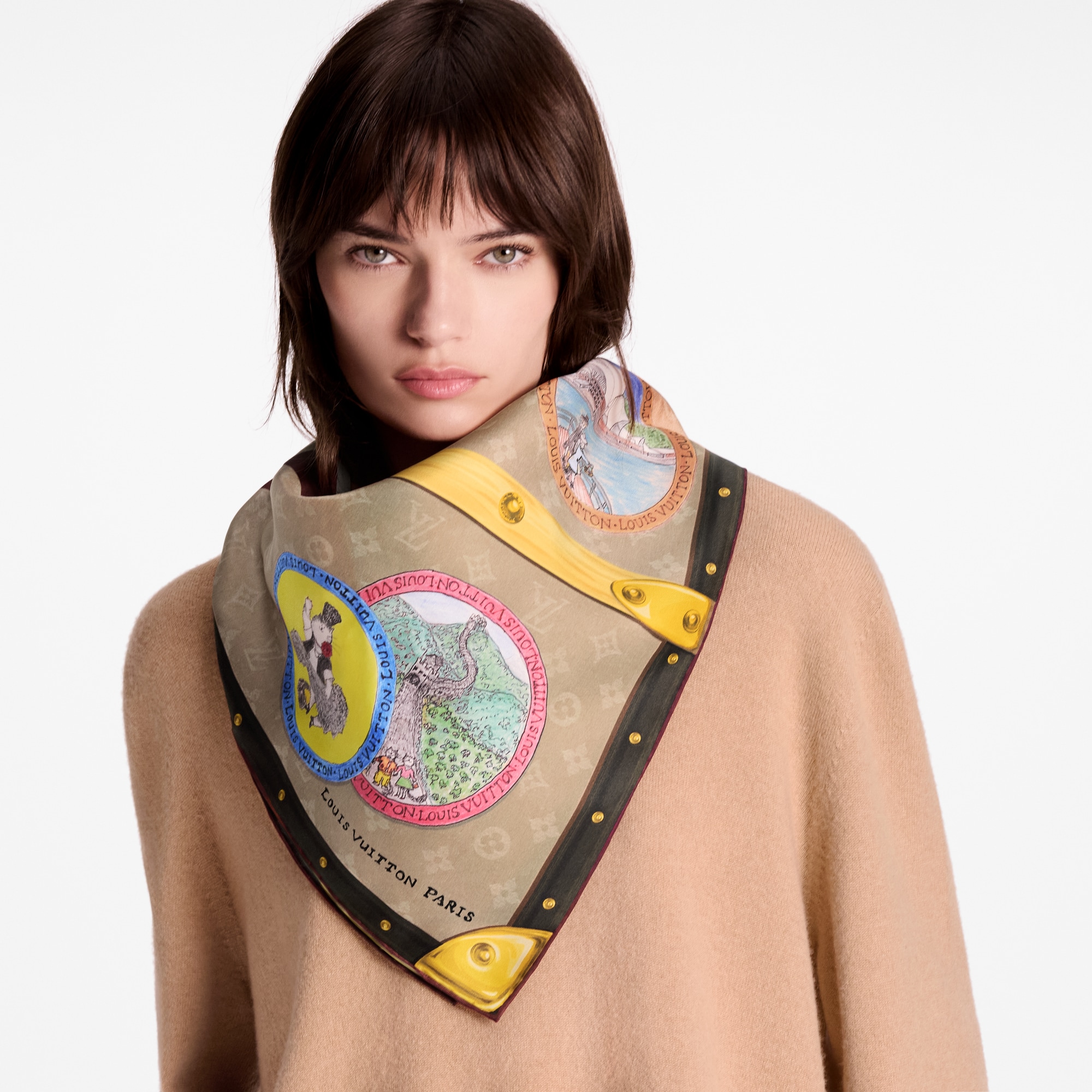 S00 액세서리 실크 스퀘어 & 방도 마이 LV 트렁크 스퀘어 90 | 루이비통 공식 온라인 스토어® (크게 보기)