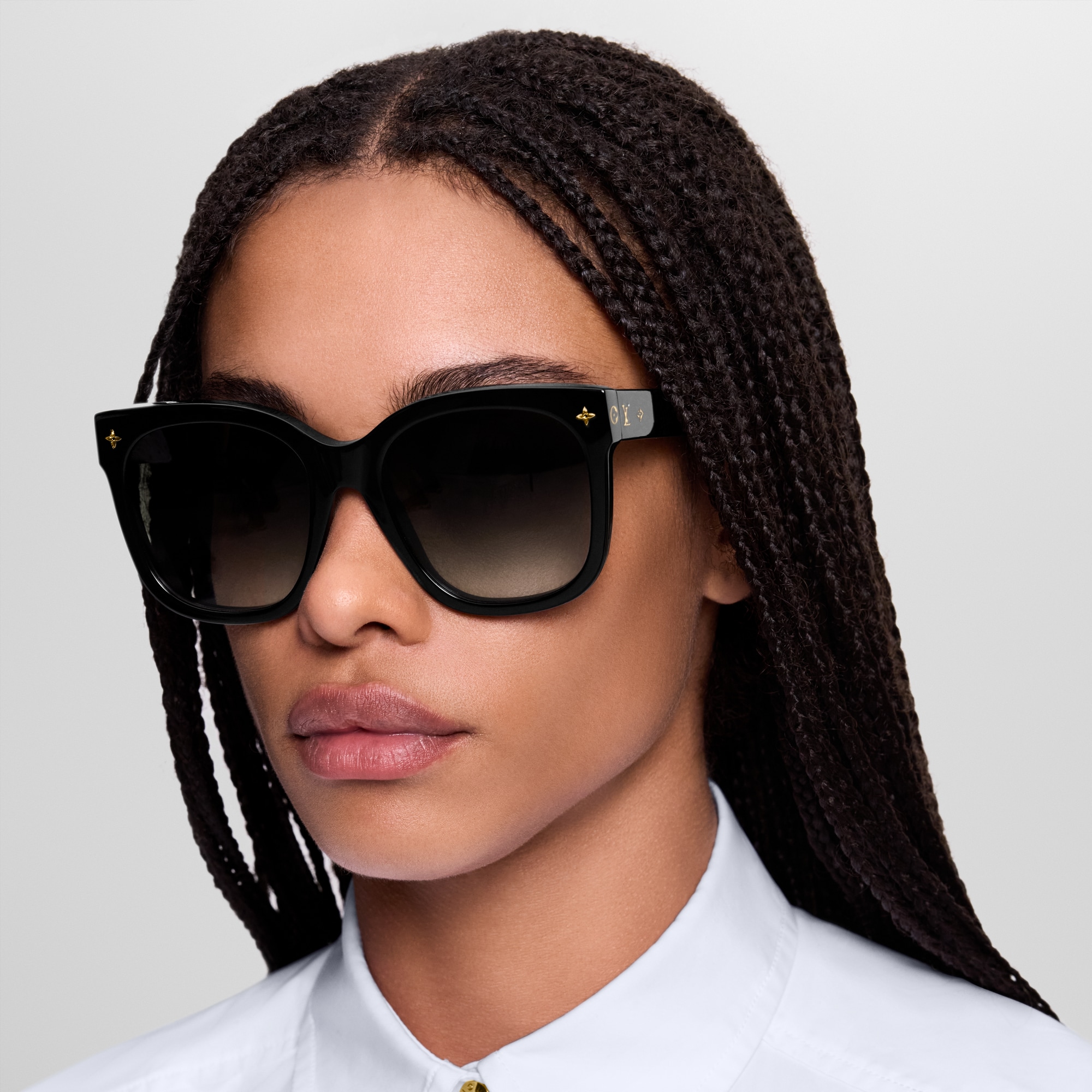 S00 하이라이트 & 기프트 페스티브 시즌 마이 모노그램 캣아이 선글라스 | 루이비통 공식 온라인 스토어® (크게 보기)