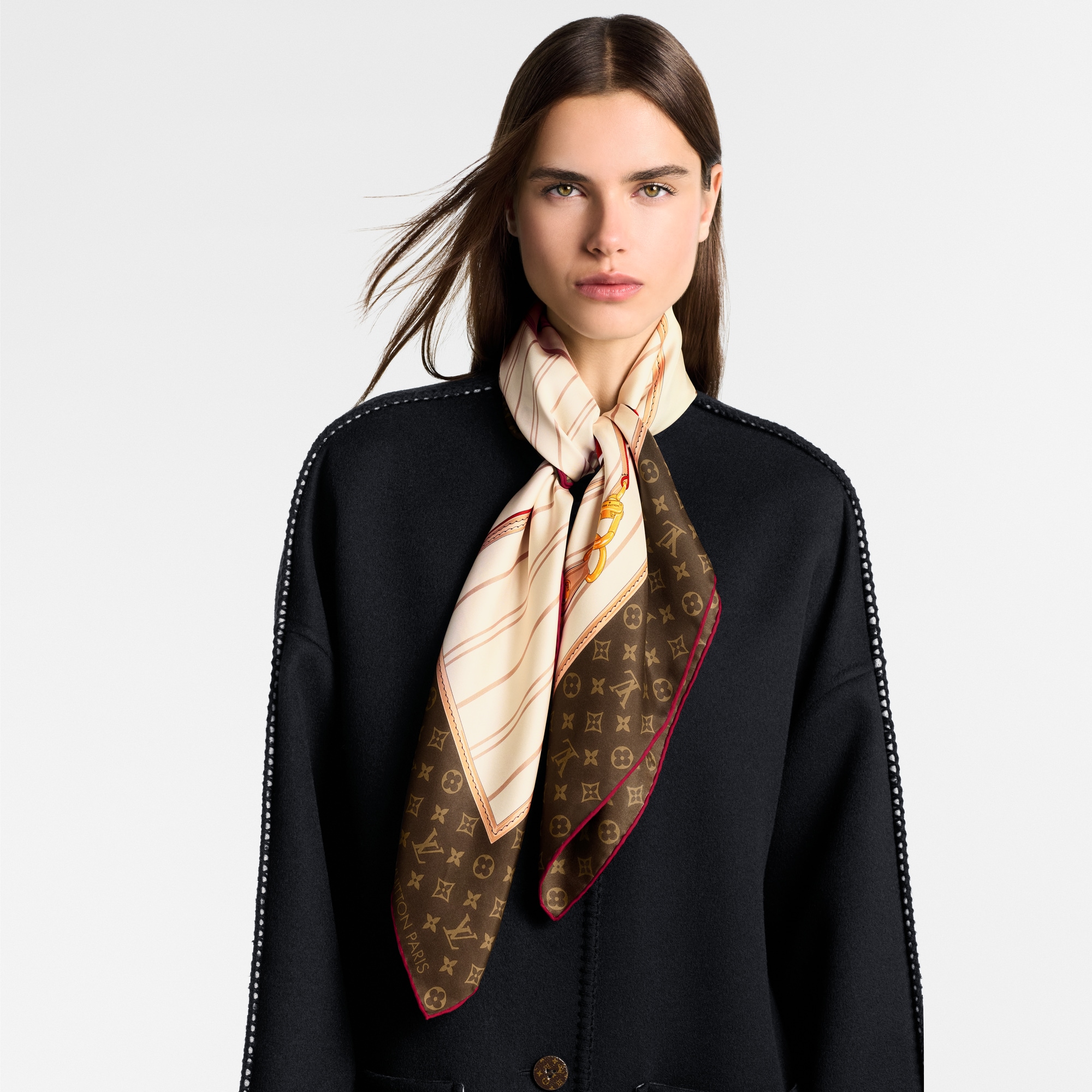 S00 액세서리 실크 스퀘어 & 방도 마이 네버풀 스퀘어 90 | 루이비통 공식 온라인 스토어® (크게 보기)