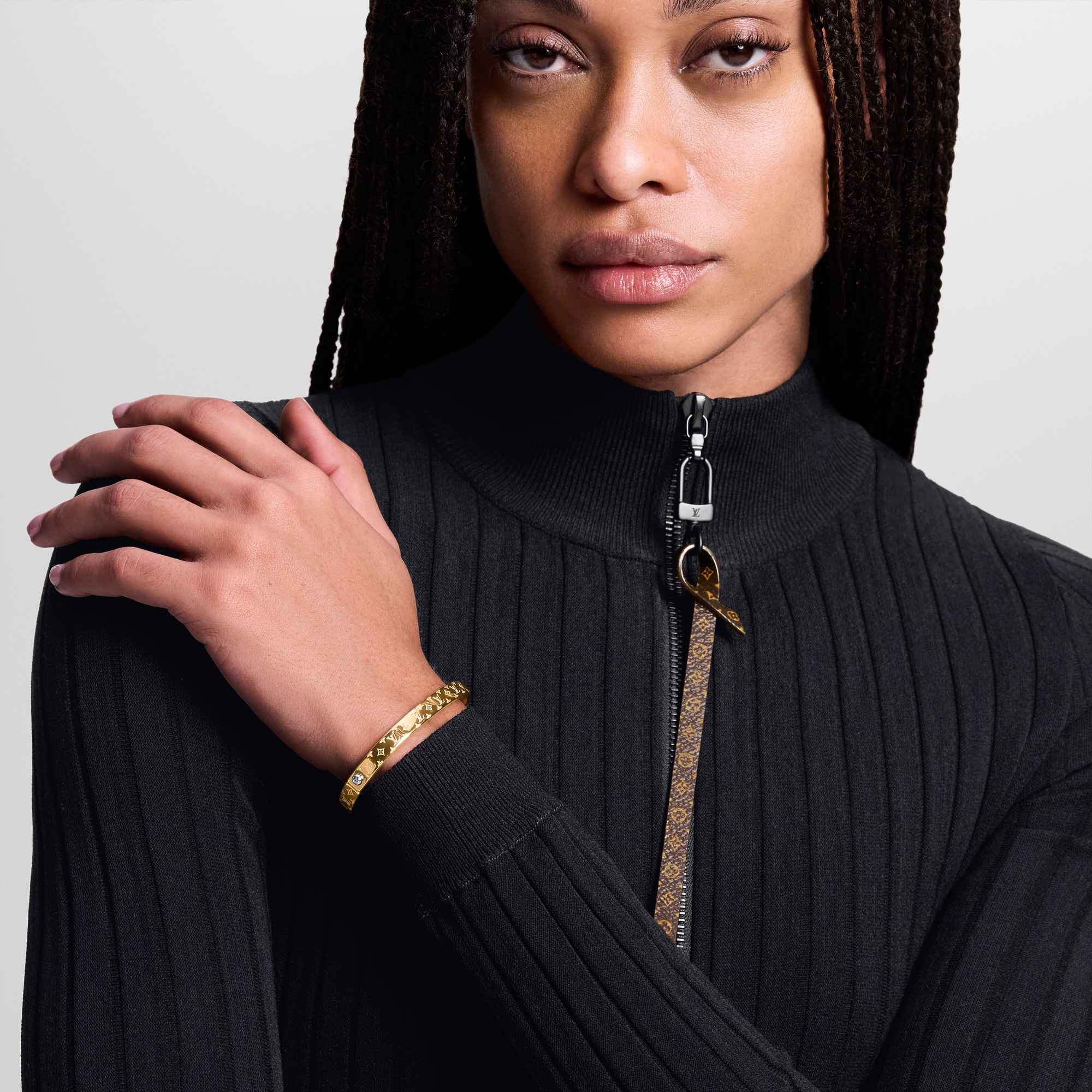 S00 패션 주얼리 패션 주얼리 전체보기 나노그램 팔찌 | 루이비통 공식 온라인 스토어® (크게 보기)