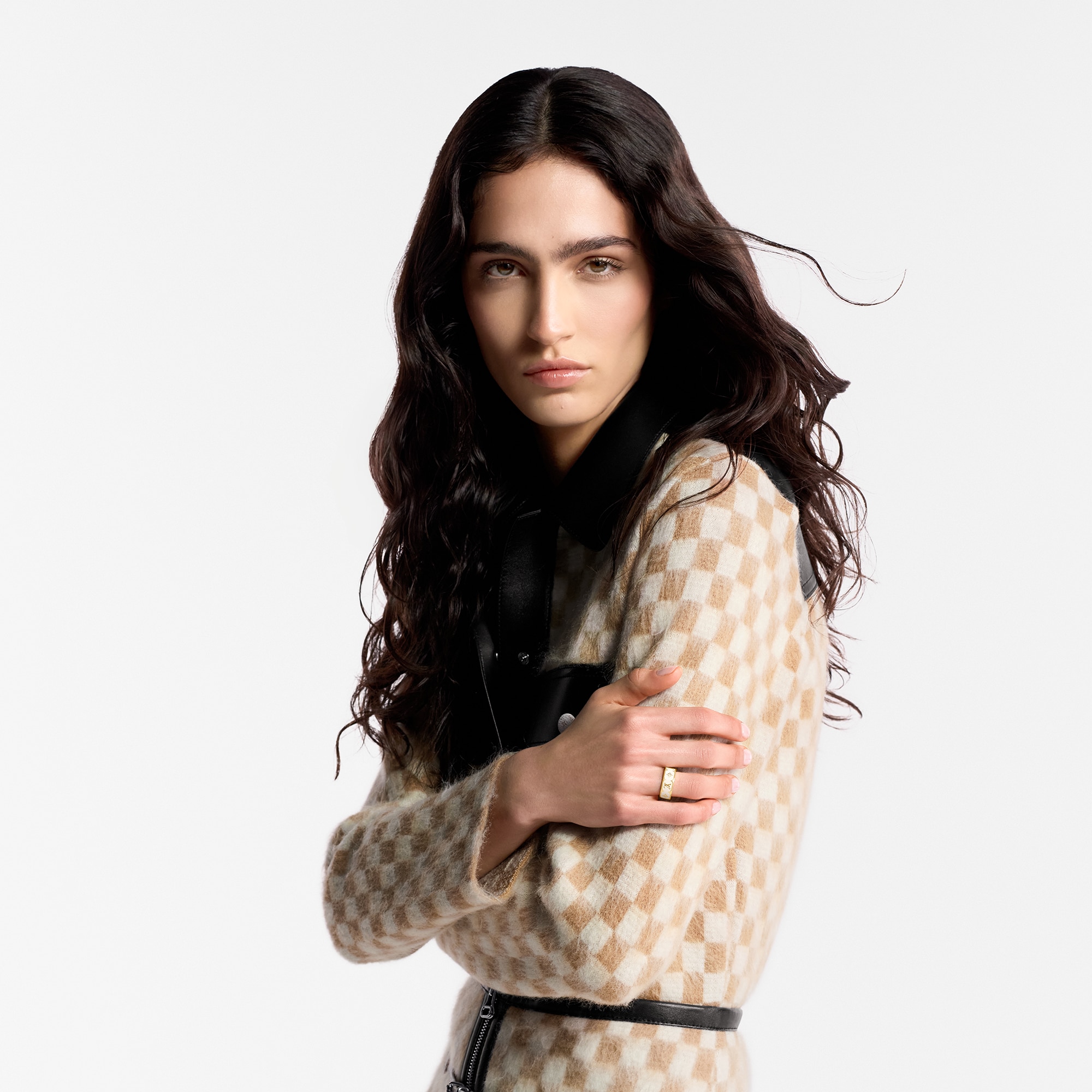 S00 패션 주얼리 반지 나노그램 에나멜 반지 | 루이비통 공식 온라인 스토어® (크게 보기)