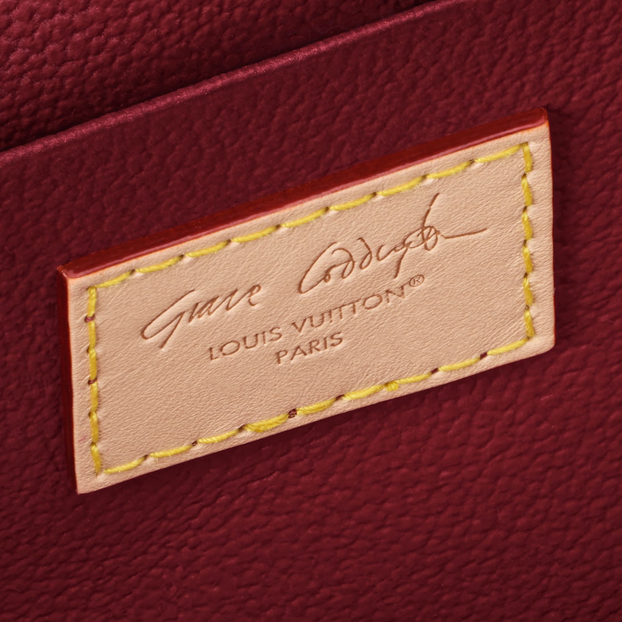 기타 모노그램 캔버스 트래블 트래블 액세서리 니스 미니 | 루이비통 공식 온라인 스토어® (크게 보기)