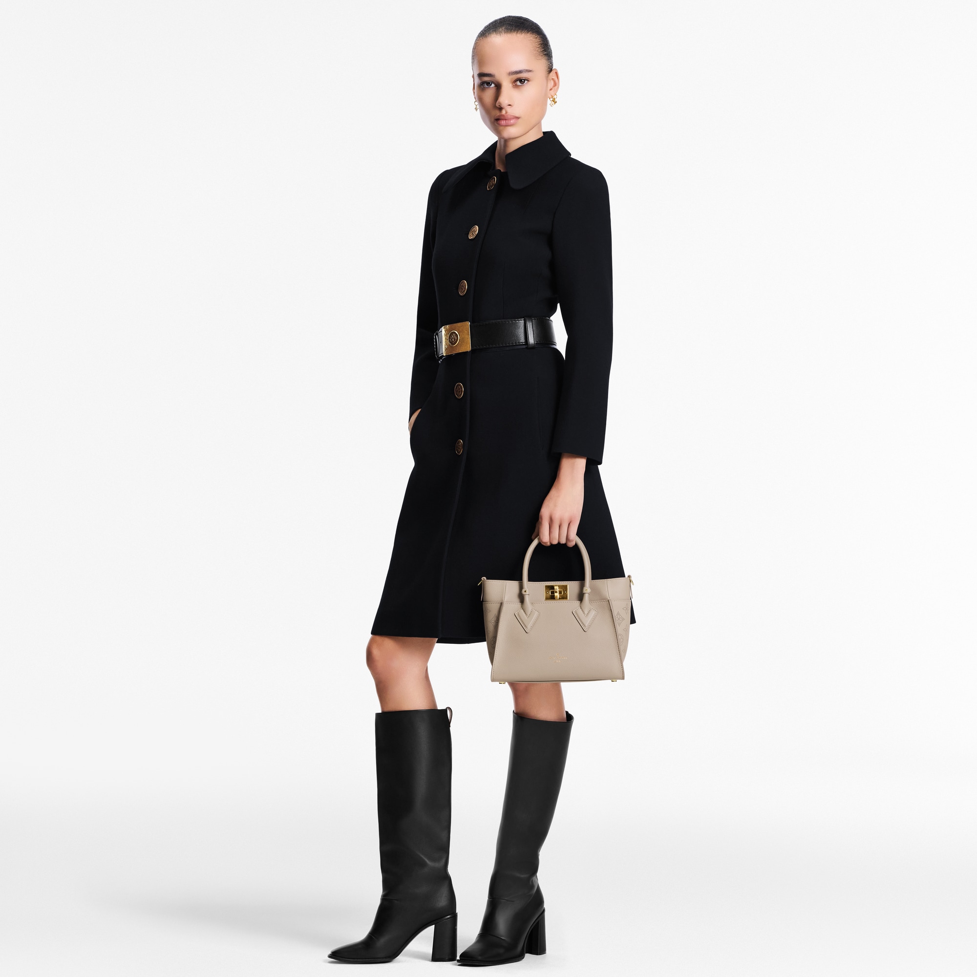 하이엔드 가죽 핸드백 핸드백 전체 보기 온 마이 사이드 PM | 루이비통 공식 온라인 스토어® (크게 보기)