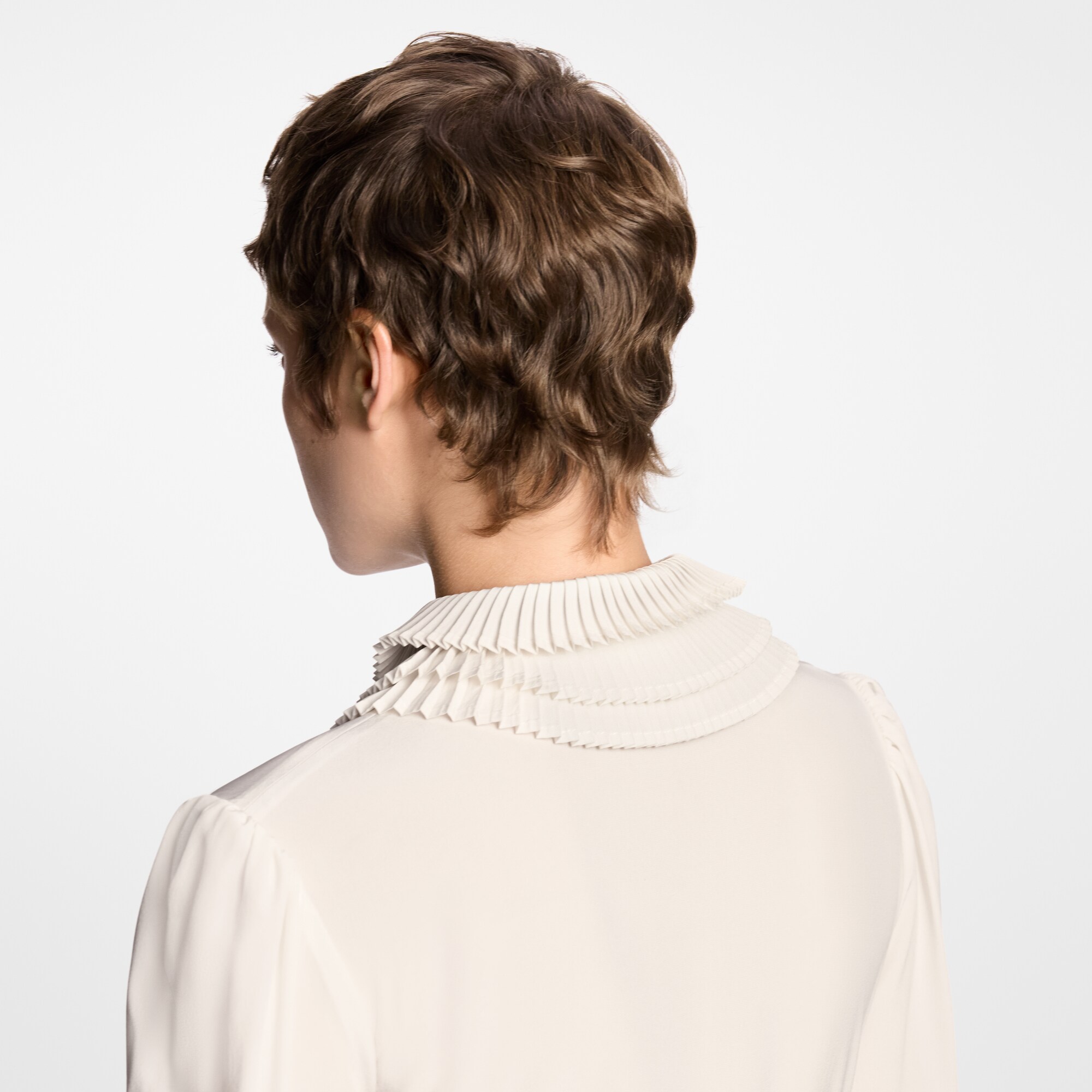  의류 티셔츠 & 블라우스 플리츠 칼라 블라우스 | 루이비통 공식 온라인 스토어® (크게 보기)