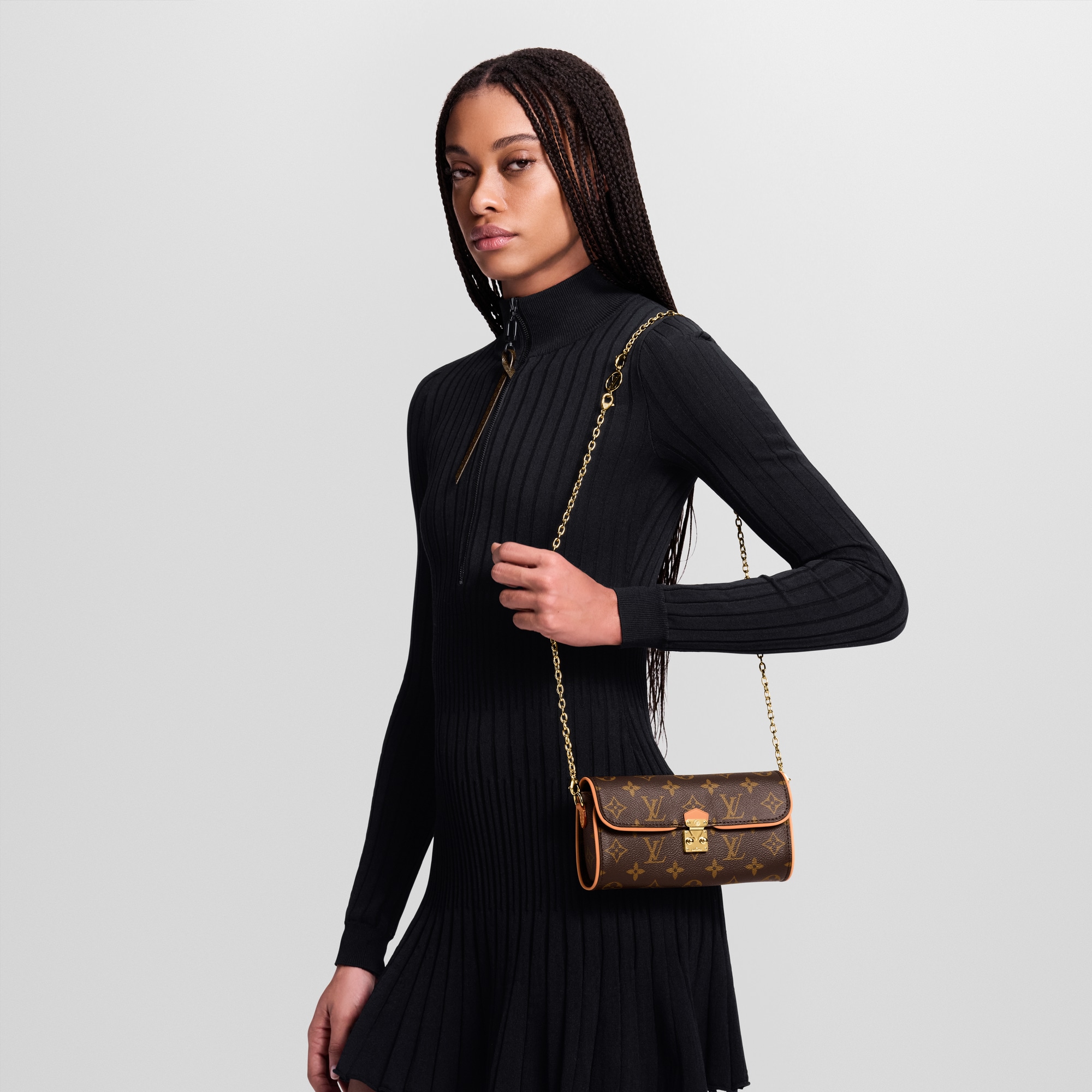 모노그램 여성 지갑 & 미니백 미니백 포쉐트 카미유 | 루이비통 공식 온라인 스토어® (크게 보기)