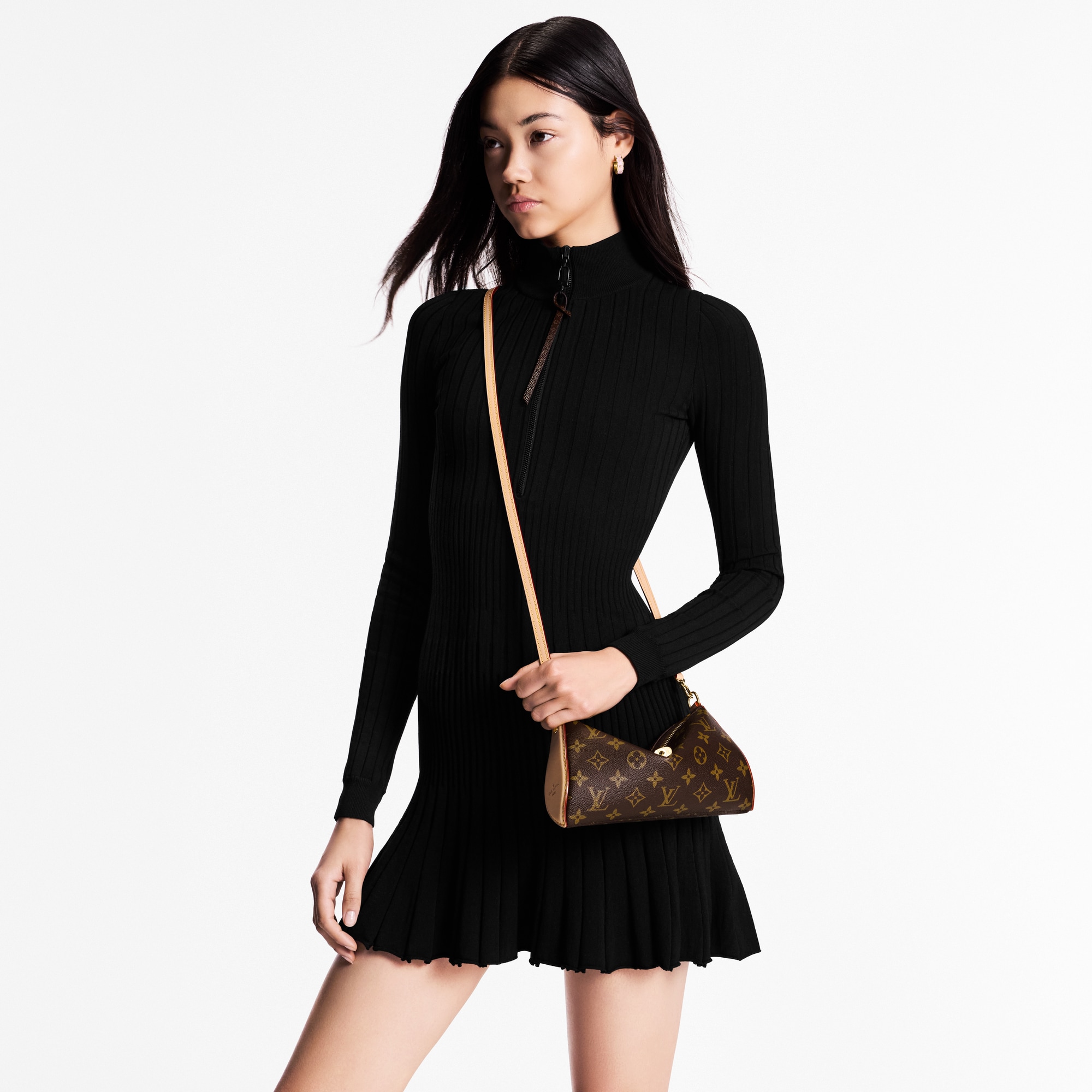 모노그램 여성 지갑 & 미니백 미니백 포쉐트 티레트 | 루이비통 공식 온라인 스토어® (크게 보기)