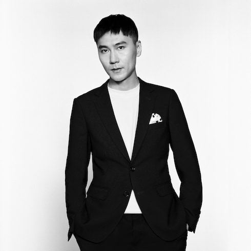 홈 & 아트 오브 다이닝 데코 오브제 아트 포스터 오브 프랭크 추 | 루이비통 공식 온라인 스토어®