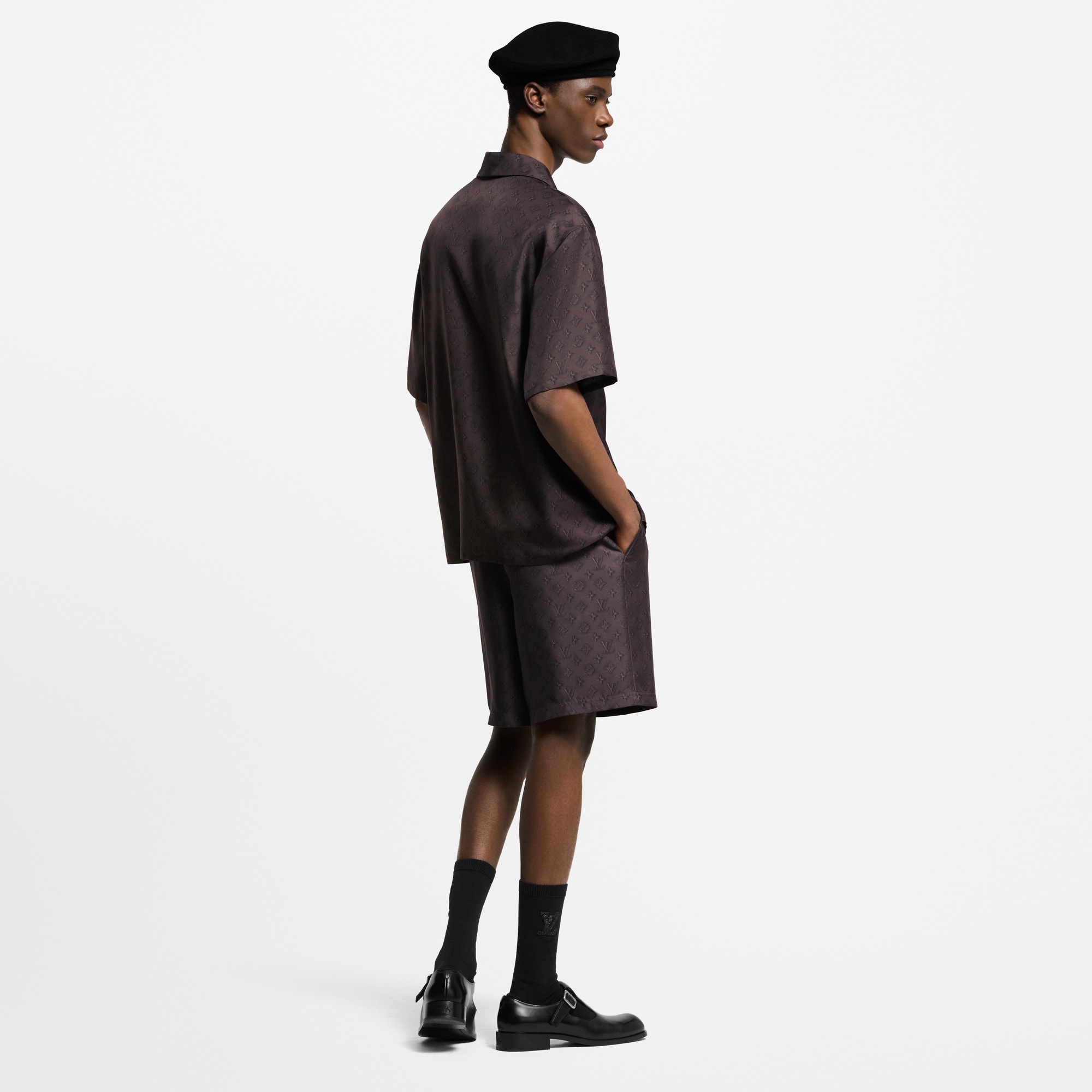  의류 셔츠 프린티드 모노그램 쇼트 슬리브드 실크 셔츠 | 루이비통 공식 온라인 스토어® (크게 보기)