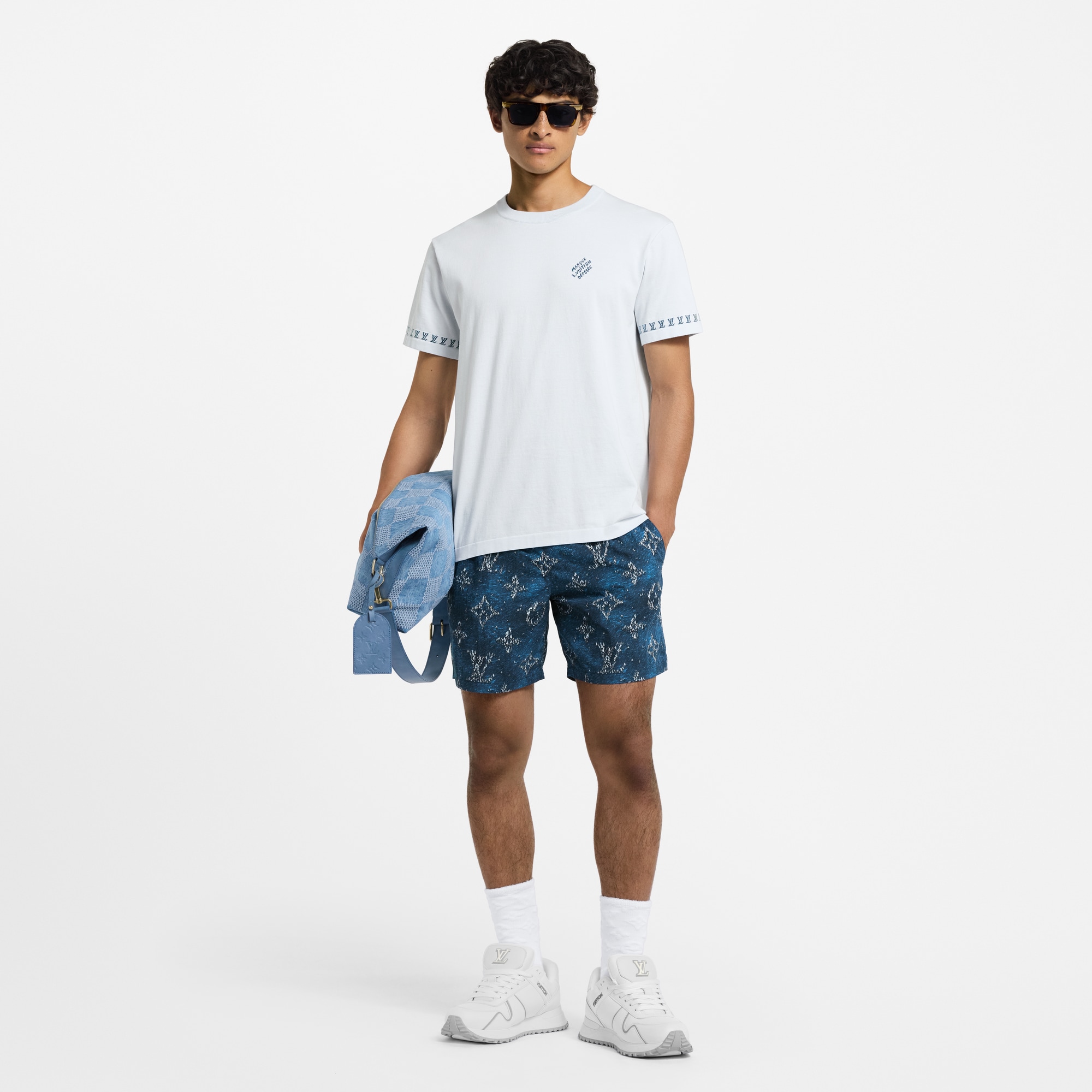  의류 의류 전체 보기 프린티드 모노그램 스윔 쇼츠 | 루이비통 공식 온라인 스토어® (크게 보기)