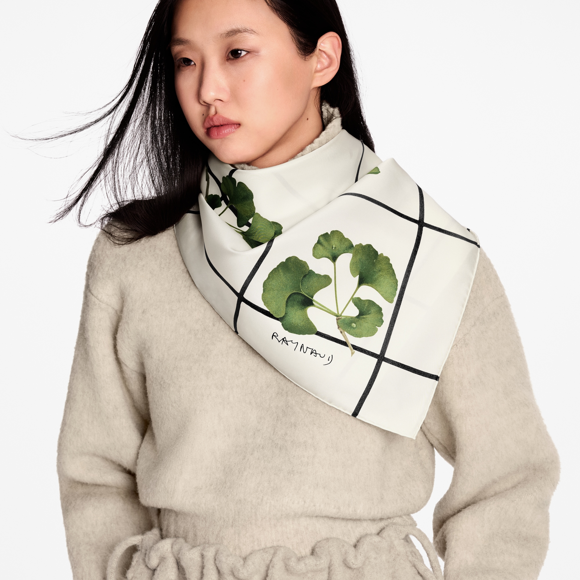 S00 액세서리 실크 스퀘어 & 방도 프랭땅 바이 장 피에르 레노 스퀘어 90 | 루이비통 공식 온라인 스토어® (크게 보기)