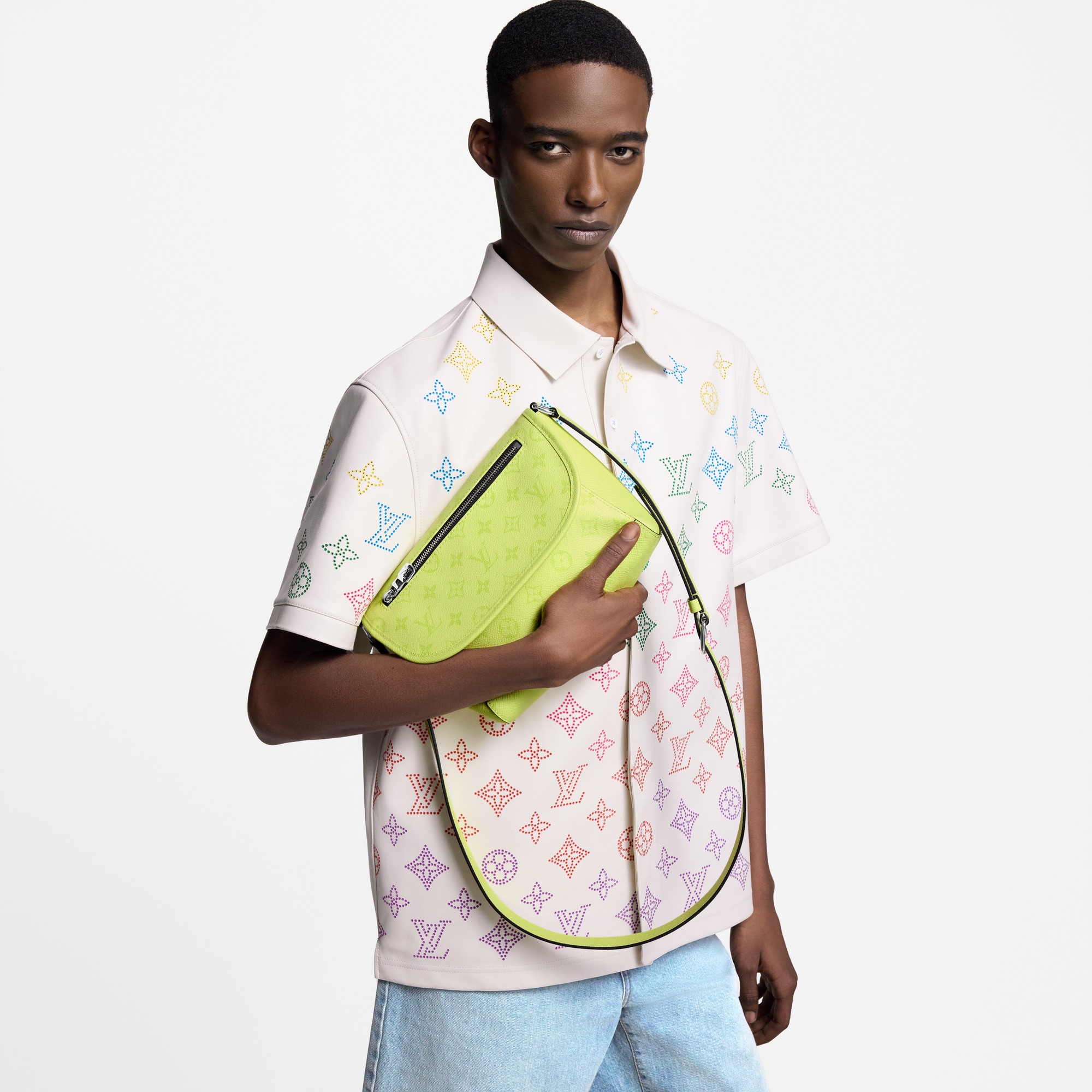 타이가라마 여성 가방 신제품 펄스 메신저 | 루이비통 공식 온라인 스토어® (크게 보기)