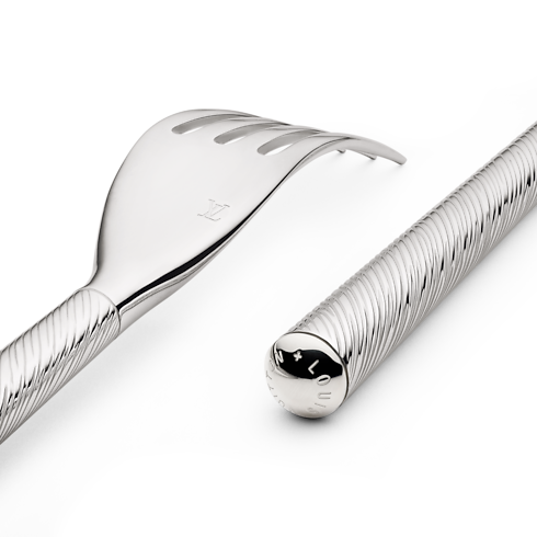 에피 홈 & 아트 오브 다이닝 아트 오브 다이닝 리벳 에피 디너 세트 | 루이비통 공식 온라인 스토어® (크게 보기)