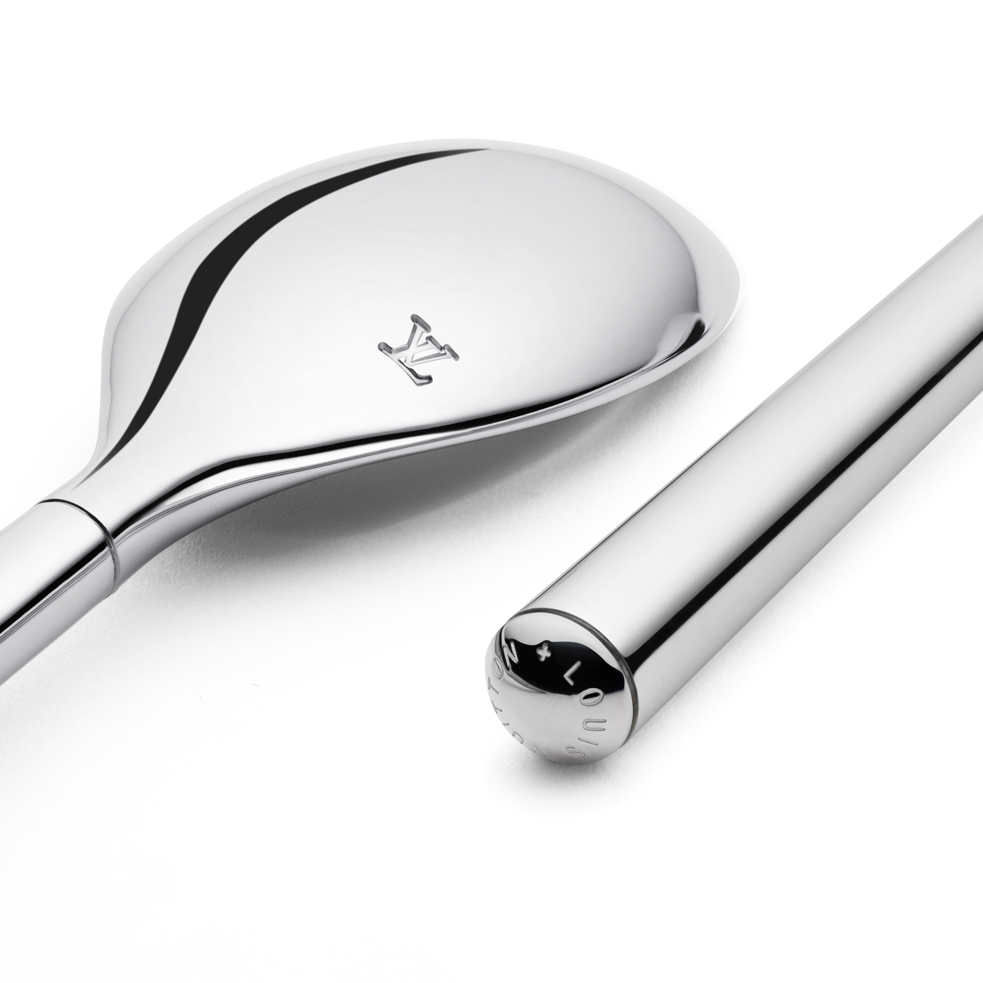  홈 & 아트 오브 다이닝 아트 오브 다이닝 리벳 에스프레소 스푼 6개 세트 | 루이비통 공식 온라인 스토어® (크게 보기)