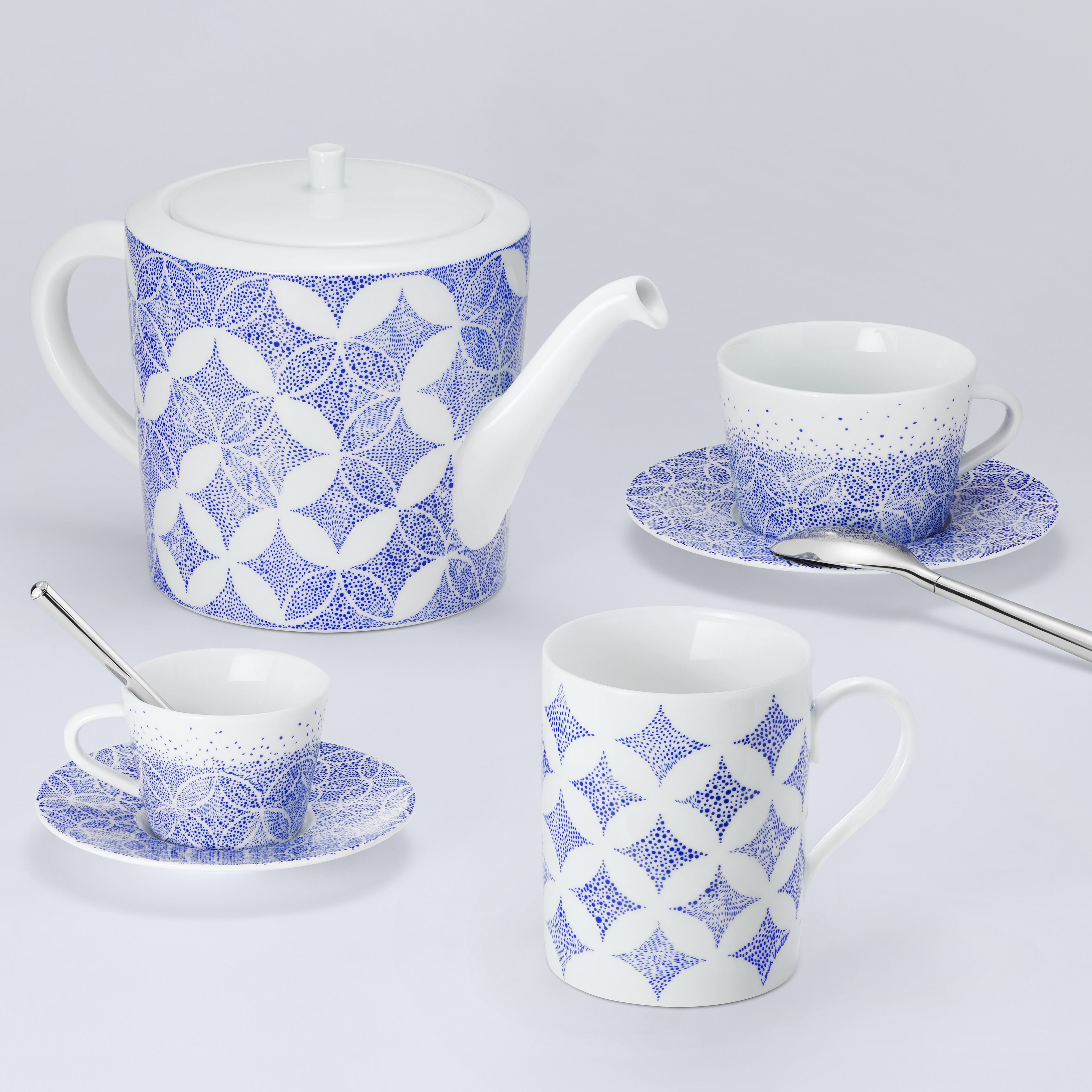  홈 & 아트 오브 다이닝 아트 오브 다이닝 리벳 에스프레소 스푼 6개 세트 | 루이비통 공식 온라인 스토어® (크게 보기)