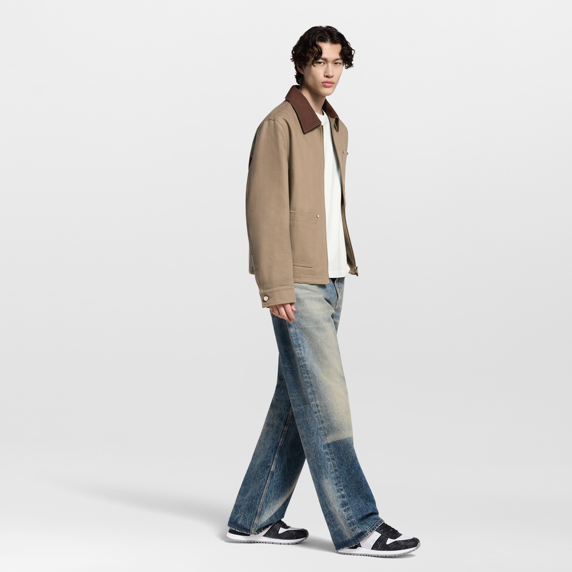  슈즈 스니커즈 런 어웨이 스니커즈 | 루이비통 공식 온라인 스토어® (크게 보기)