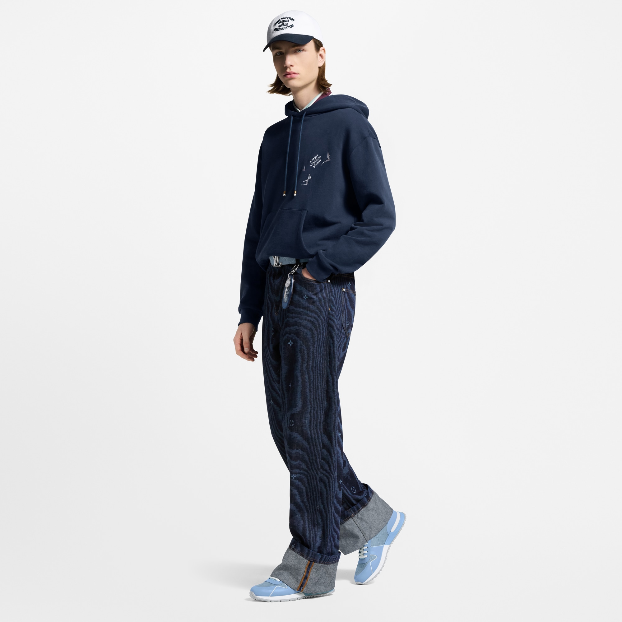  슈즈 스니커즈 런 어웨이 스니커즈 | 루이비통 공식 온라인 스토어® (크게 보기)