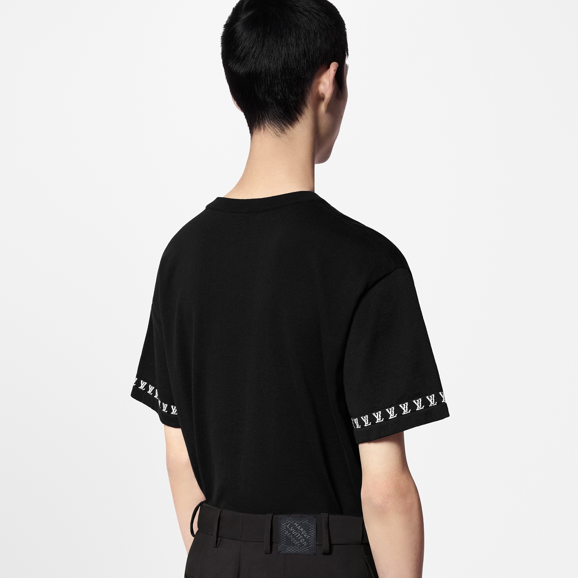  의류 니트 & 스웨트 셔츠 쇼트 슬리브드 코튼 크루넥 | 루이비통 공식 온라인 스토어® (크게 보기)