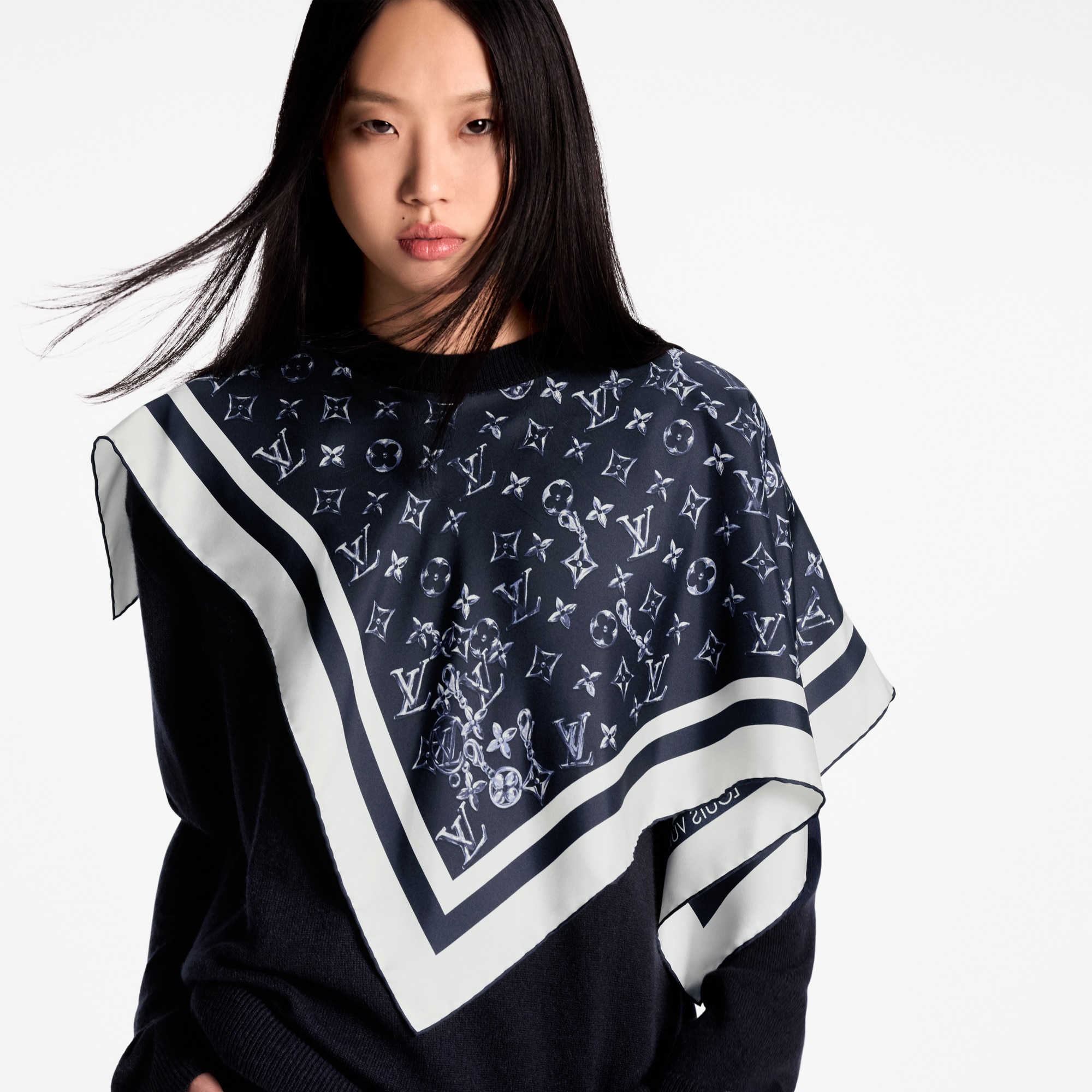  의류 니트웨어 실크 인서트 캐시미어 풀오버 | 루이비통 공식 온라인 스토어® (크게 보기)