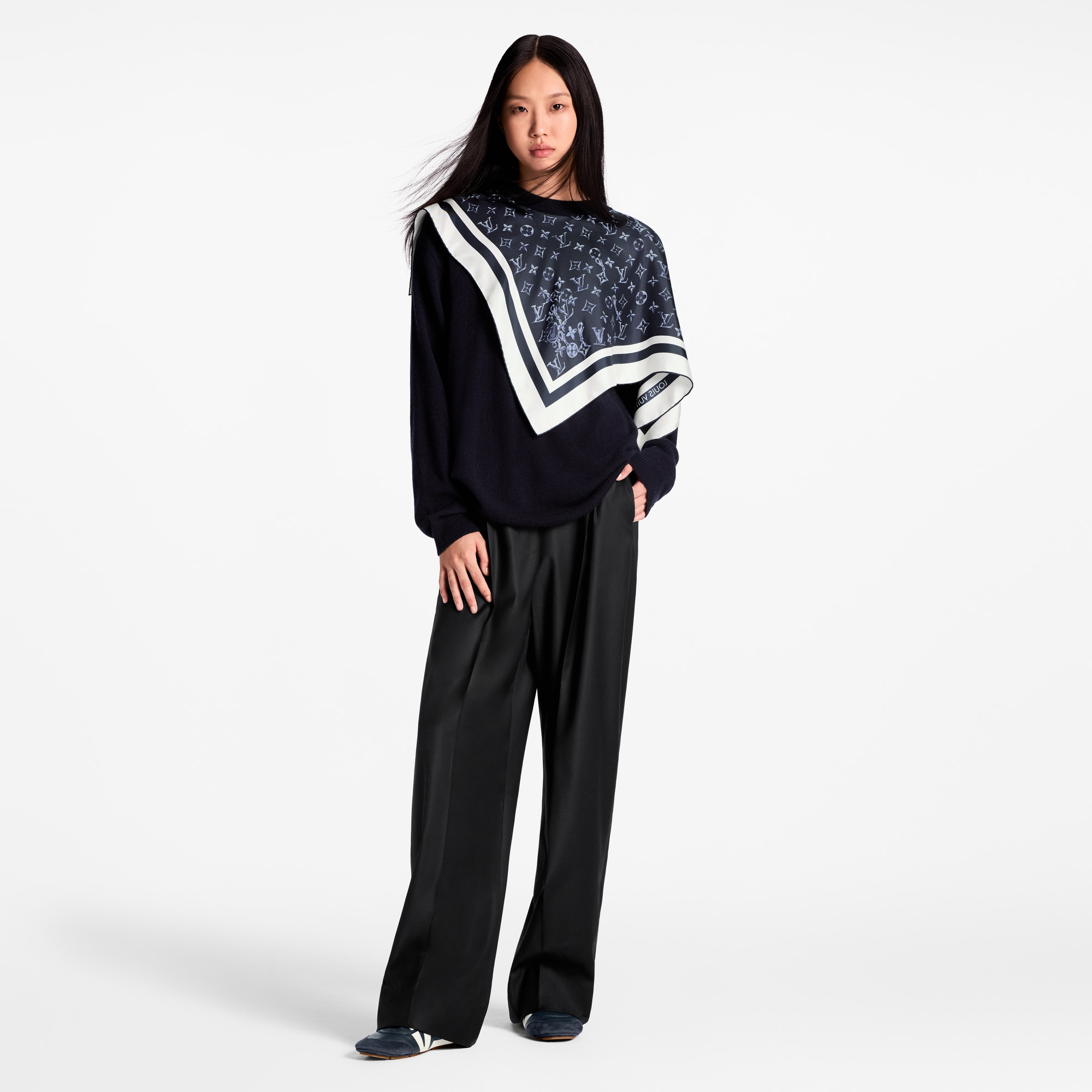  의류 니트웨어 실크 인서트 캐시미어 풀오버 | 루이비통 공식 온라인 스토어® (크게 보기)