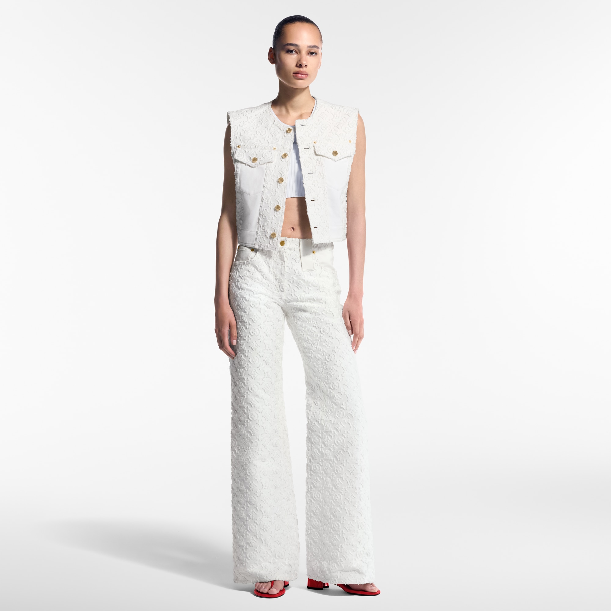  의류 코트 & 재킷 슬리브리스 모노그램 필 쿠페 데님 재킷 | 루이비통 공식 온라인 스토어® (크게 보기)